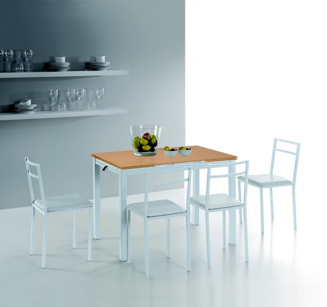 Ensemble de cusine: Table + 4 chaises