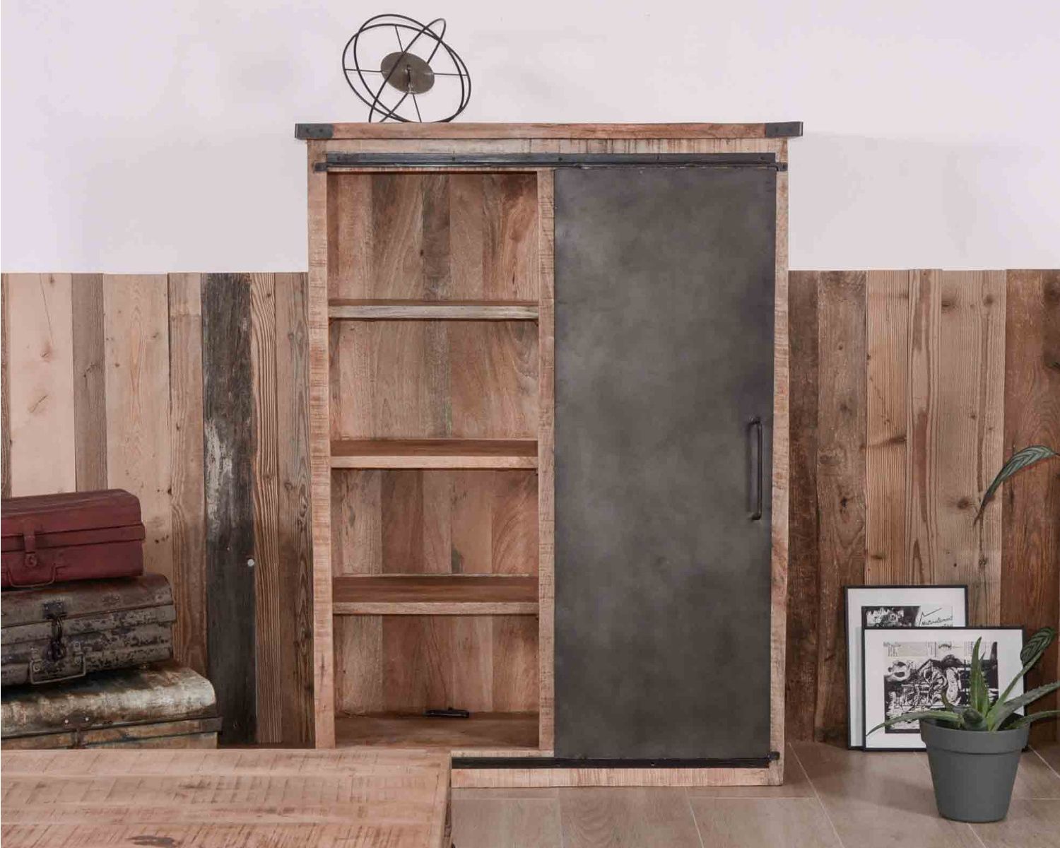 Argentier industriel métal et bois "Caractère"