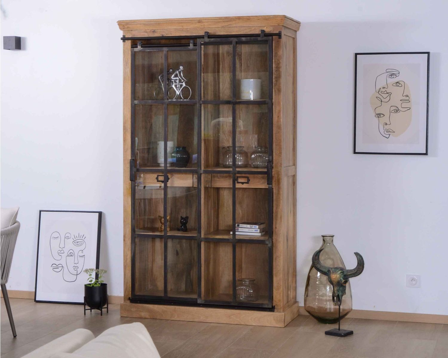 Bibliothèque style manufacture bois de manguier métal et verre "Haden"