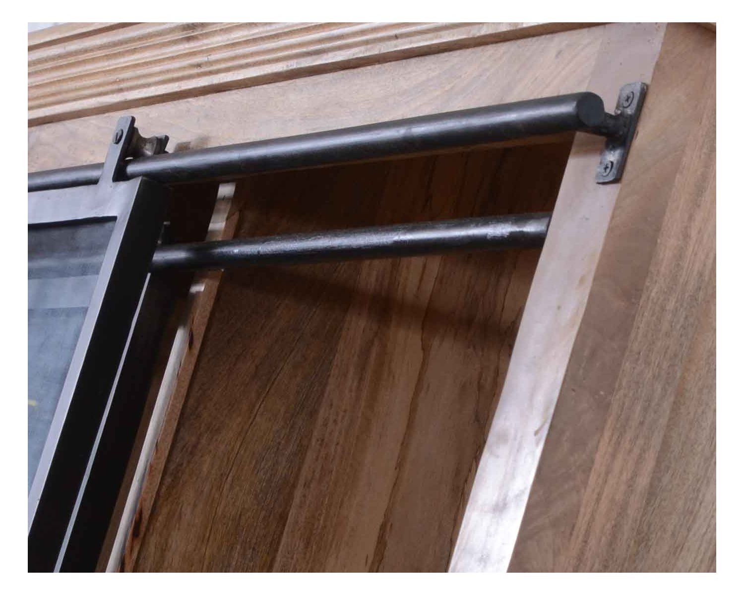 Bibliothèque style manufacture bois de manguier métal et verre "Haden"