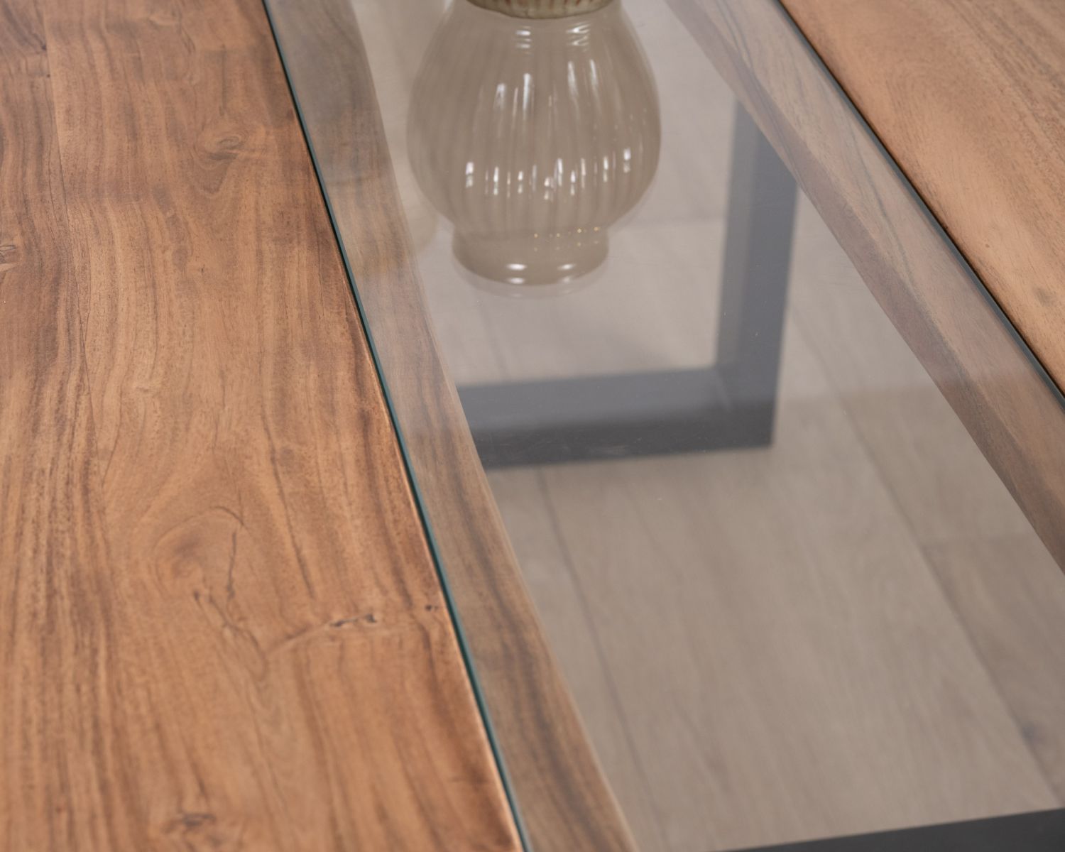 Table de repas en acacia avec centre en verre "Novelli" 175 cm