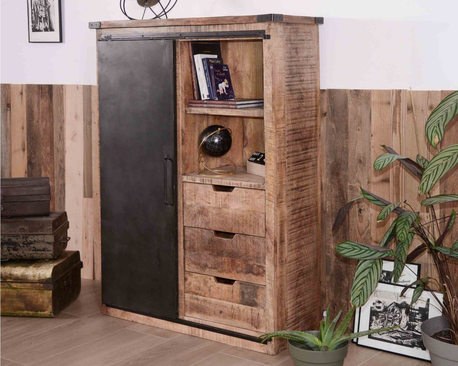 Argentier industriel métal et bois "Caractère"
