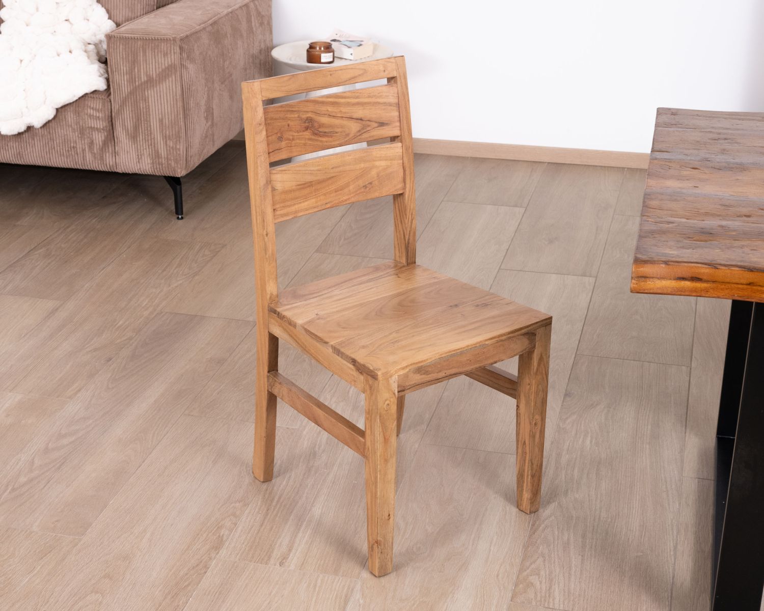 Lot de 2 chaises de repas en acacia massif "Conoa"