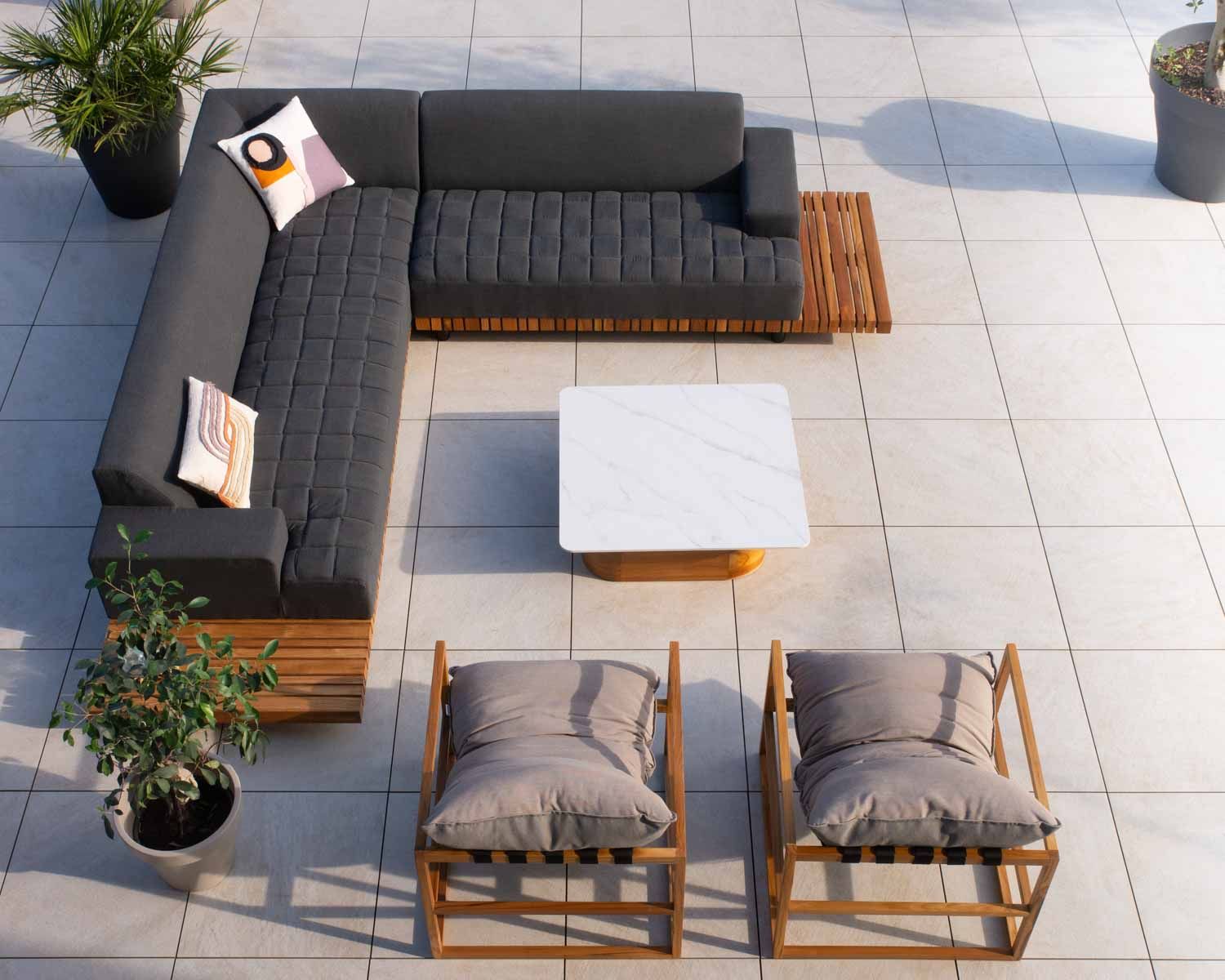 Canapé d'extérieur retour droit matelassé gris foncé et teck "Lombok"