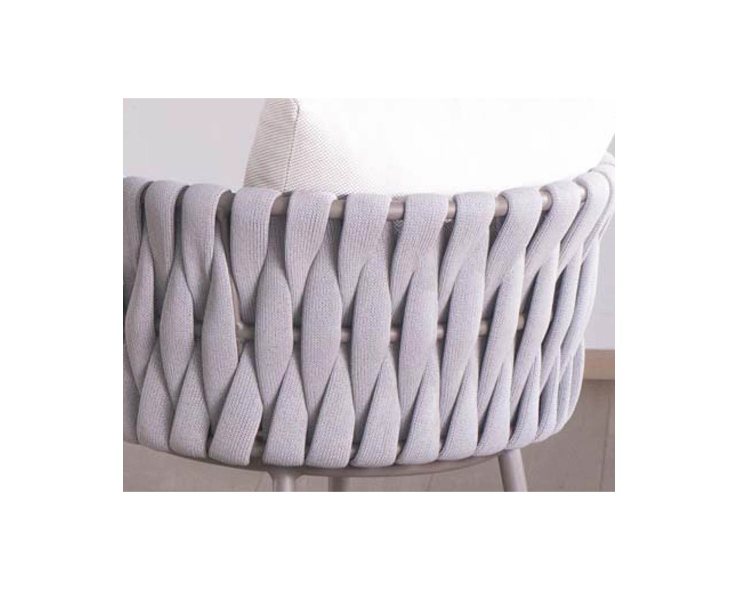 Chaise haute mi-hauteur pour îlot en tissu gris tressé et pieds aluminium "Chinon" assise 67 cm