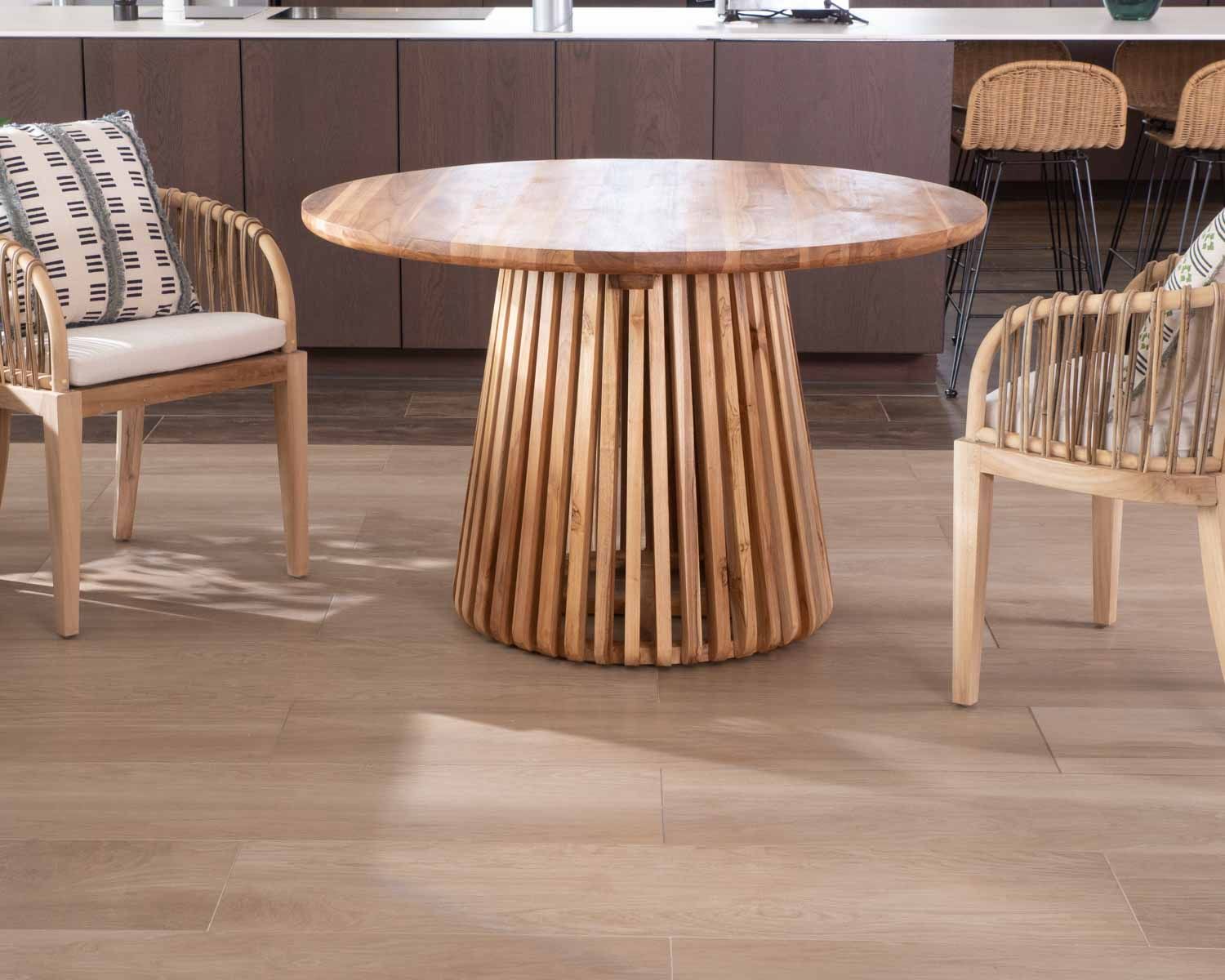 Table ronde en teck pied central 120 cm " Dutipi"