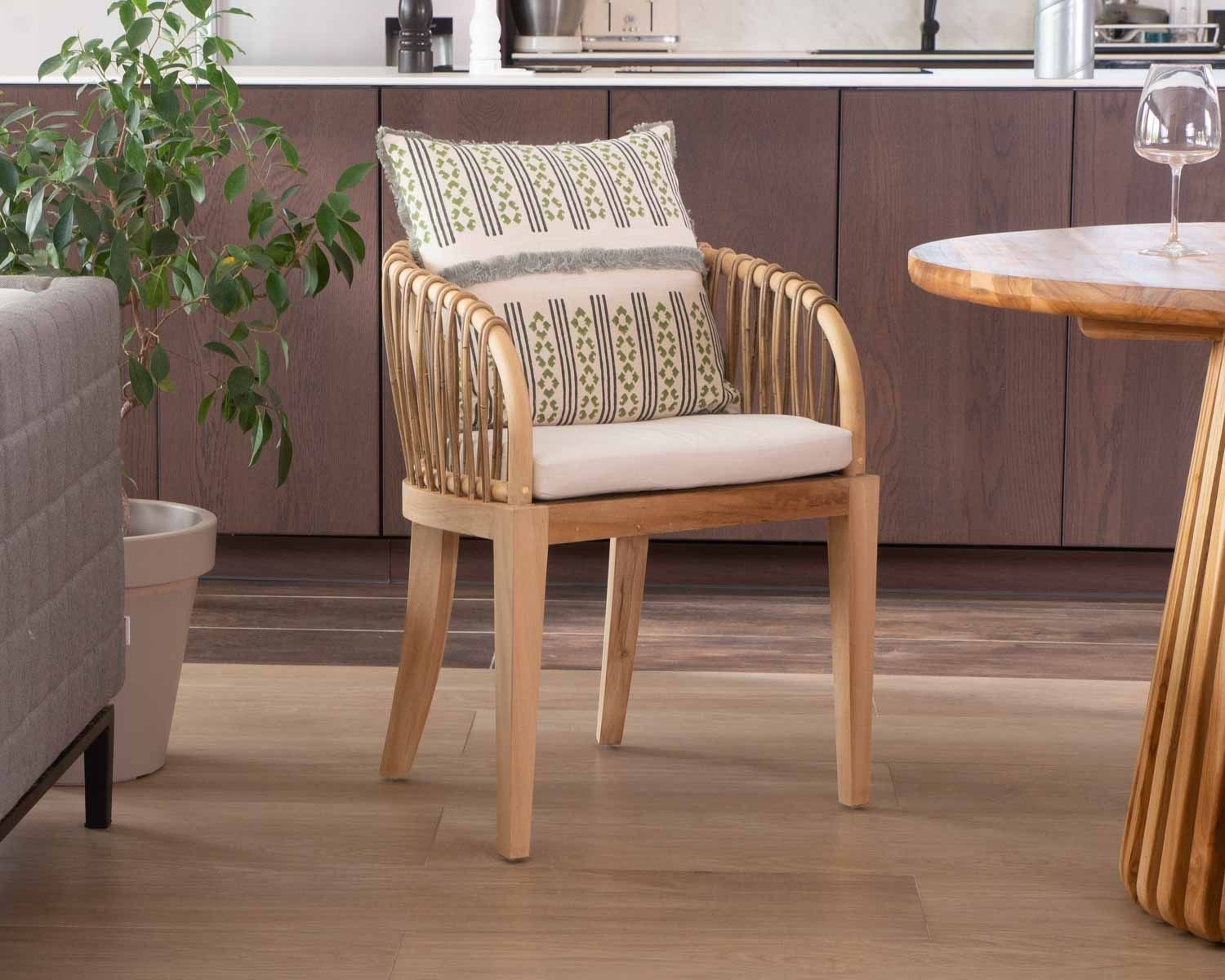 Chaise de jardin en teck et rotin "Wilma"