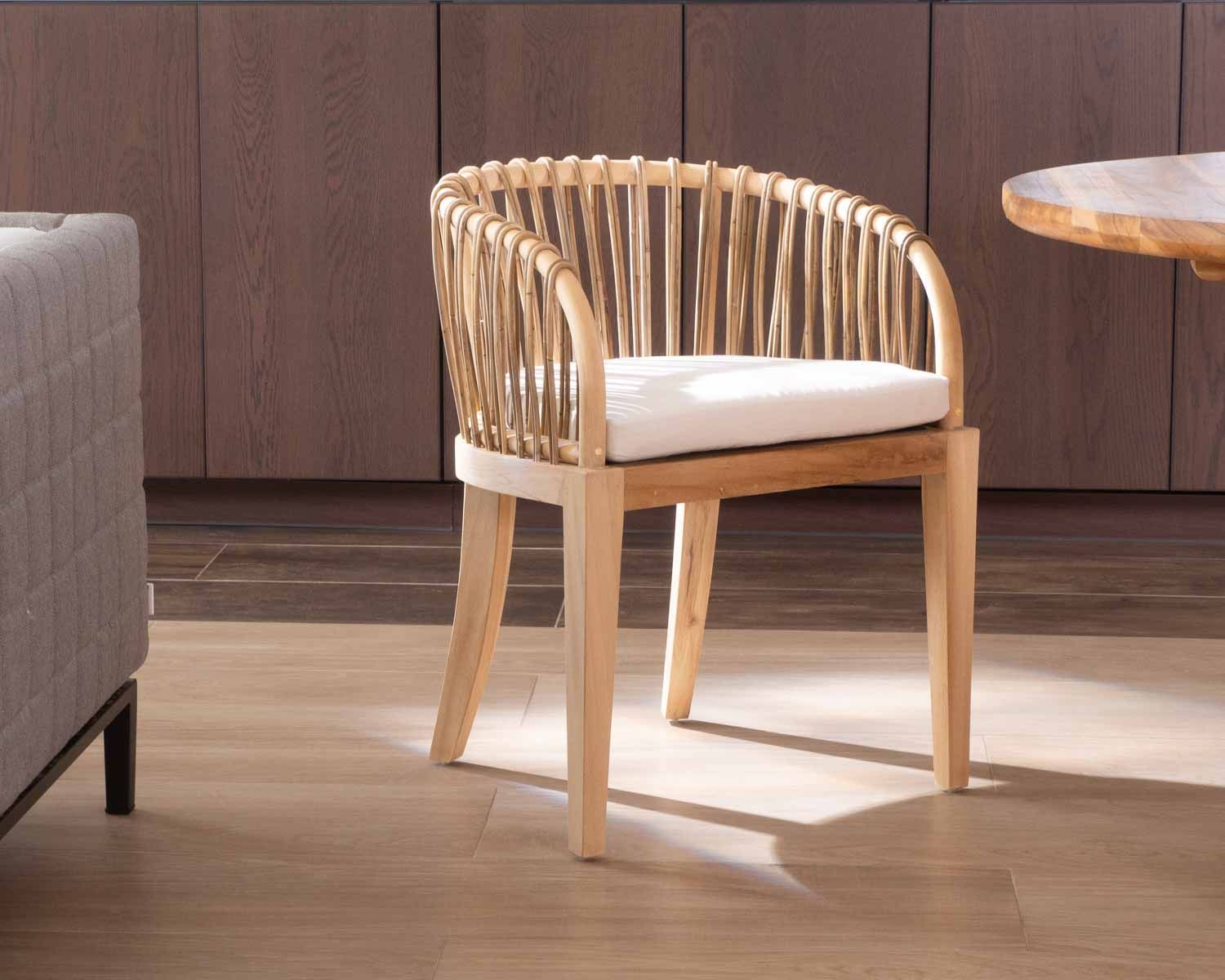 Chaise de jardin en teck et rotin "Wilma"