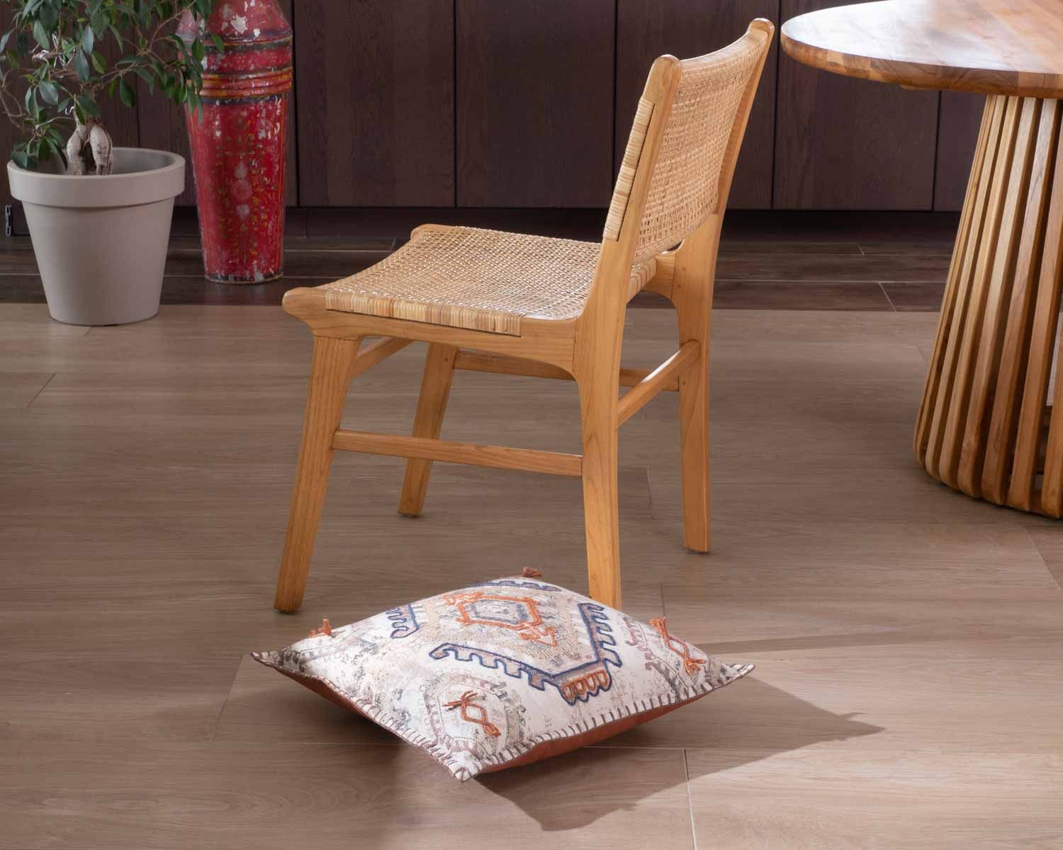 Chaise de repas en teck et rotin naturel "Chatia"