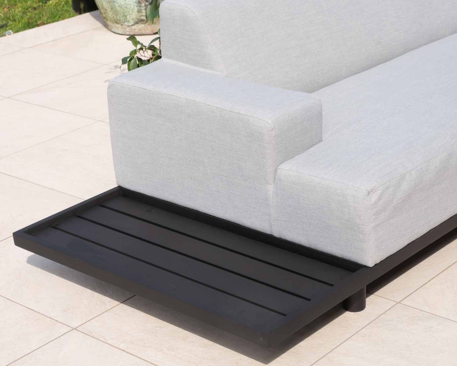 Canapé d'extérieur retour droit gris clair sans surpiqure structure aluminium noire "Sumbawa"