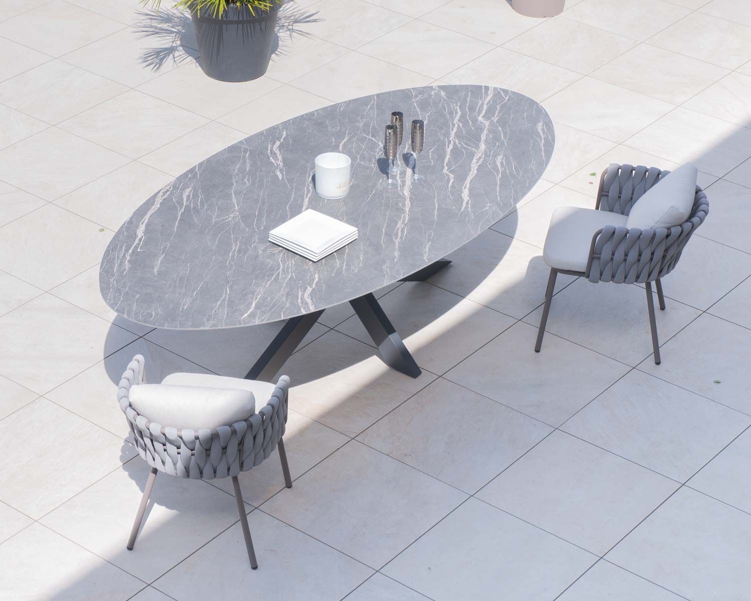 Lot de 2 chaises de jardin haut de gamme tissu gris et aluminium "Chinon"