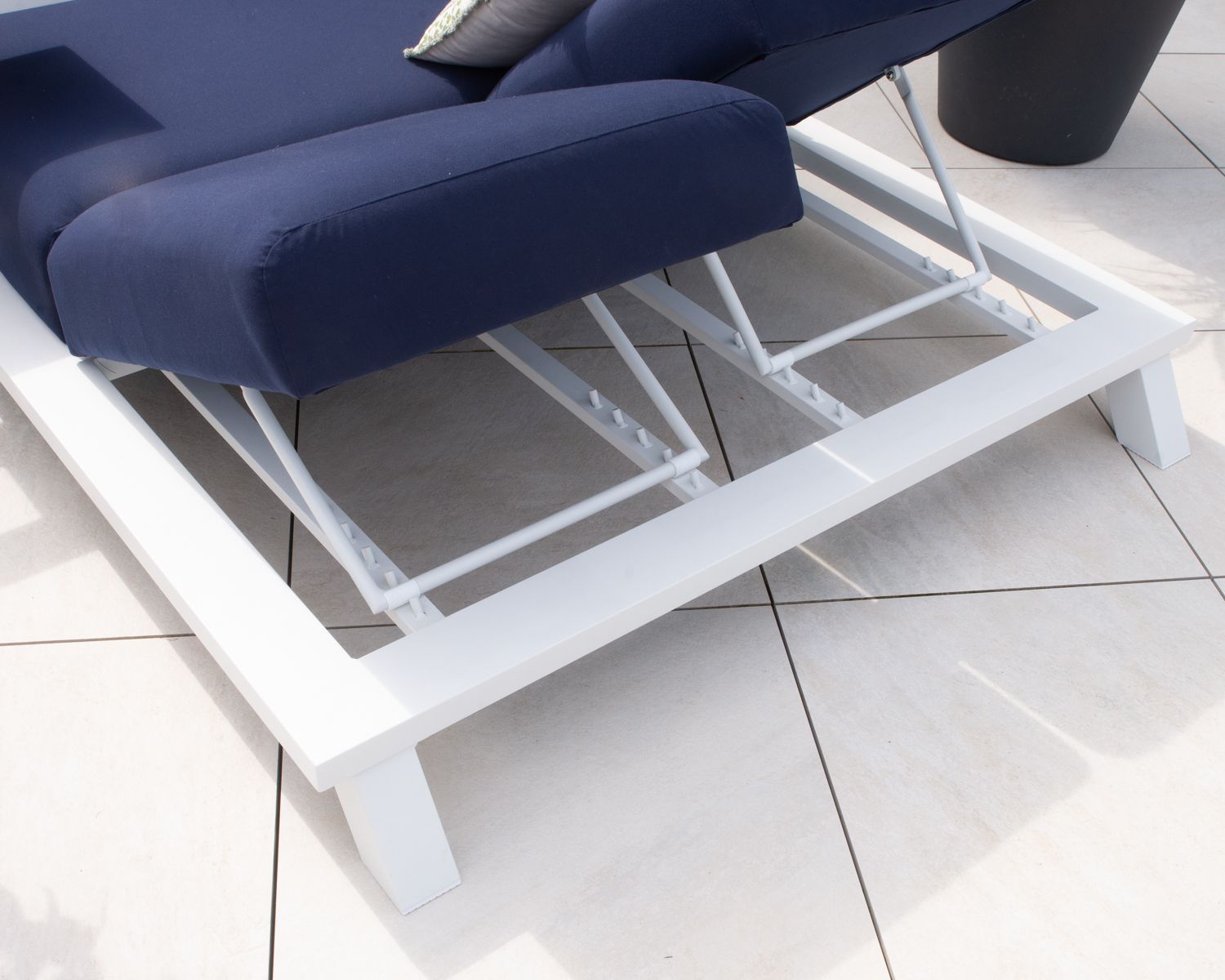 Transat 2 places bleu et blanc haut de gamme Sunbrella "Nusa Pedina"