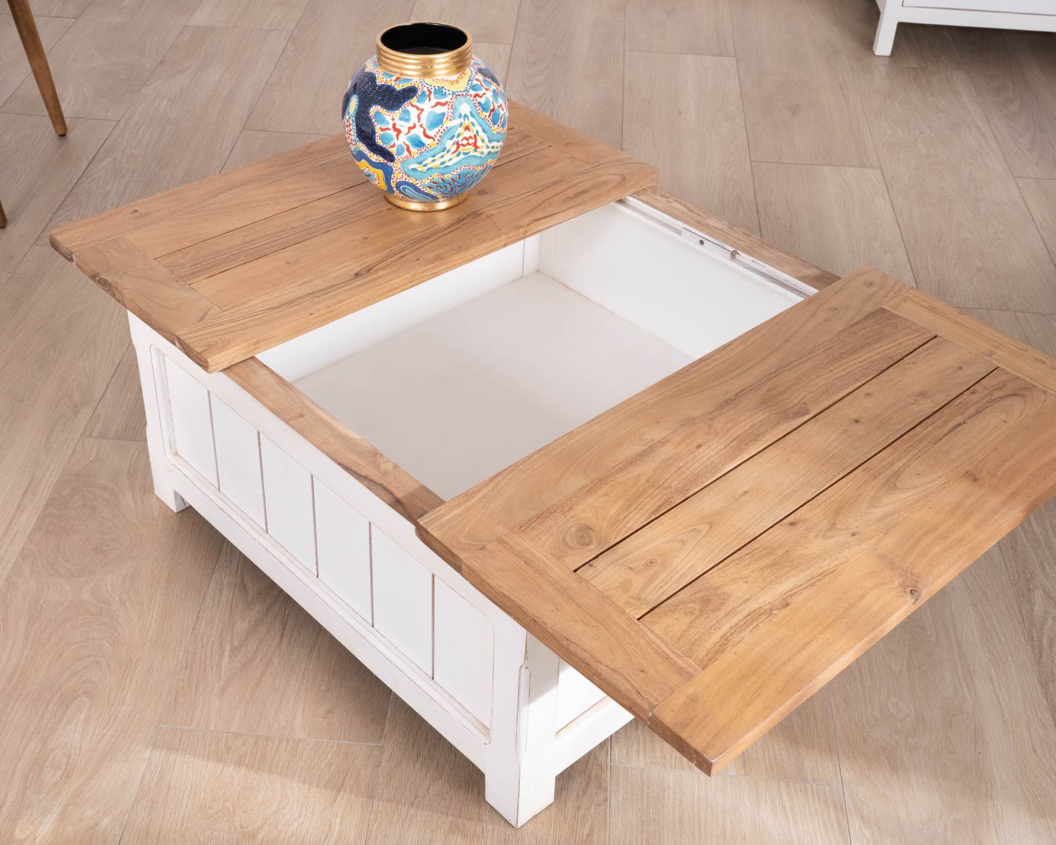 Table basse coffre avec plateau coulissant en acacia "Equinoxe" blanche et plateau naturel