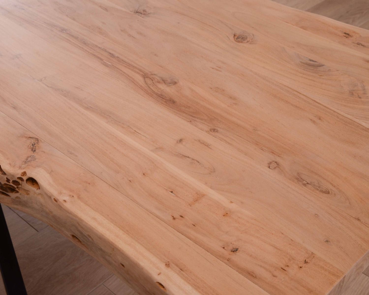 Grande table à manger plateau 280 cm acacia massif et pieds métal "3D"
