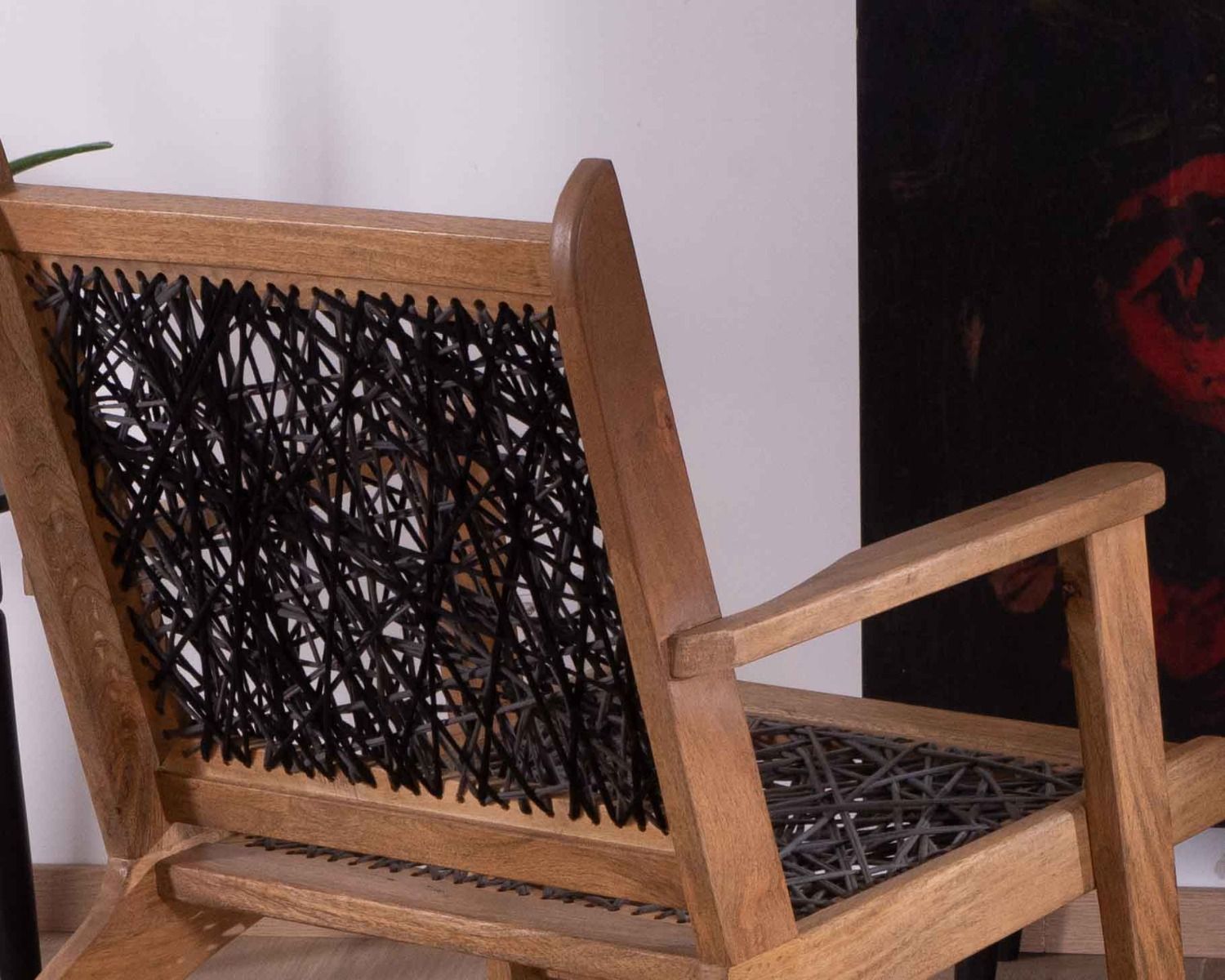 Fauteuil ethnique bas en bois de hêtre et cordages "Pop Vintage"