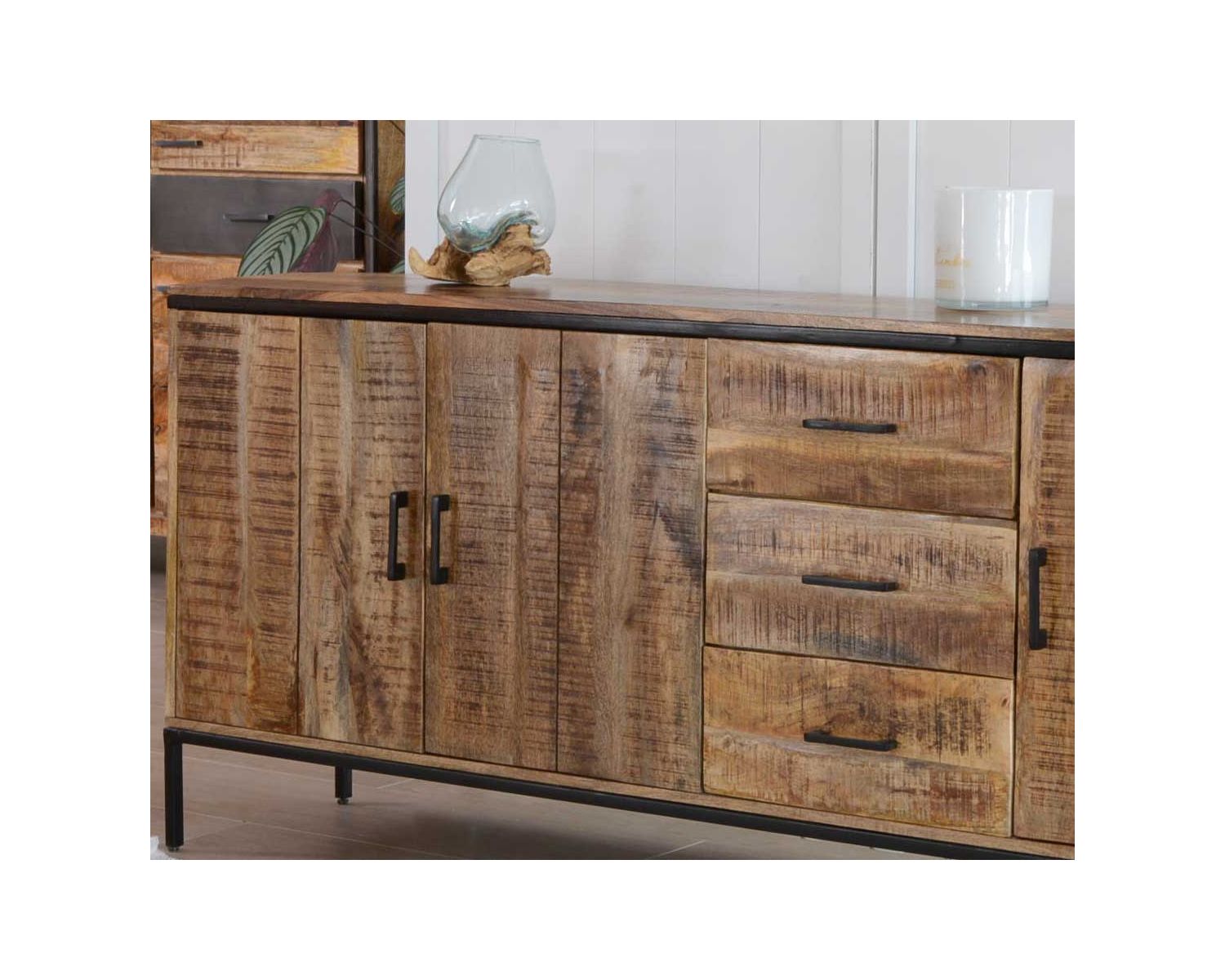 Grande enfilade en bois massif et métal "Mango" multi rangements