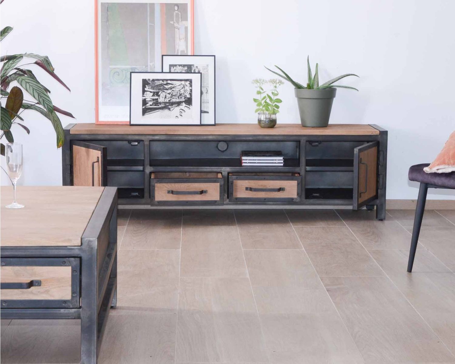 Meuble tv métal industriel et bois de manguier massif "Saturne" 180cm