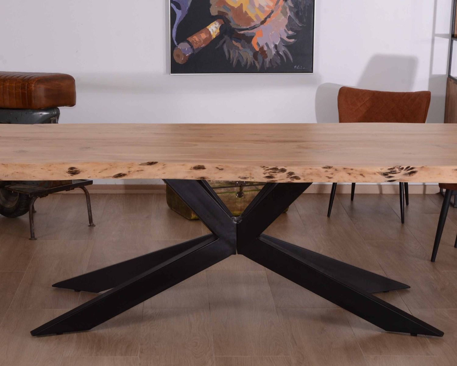 Grande table à manger plateau 280 cm acacia massif et pieds métal "3D"