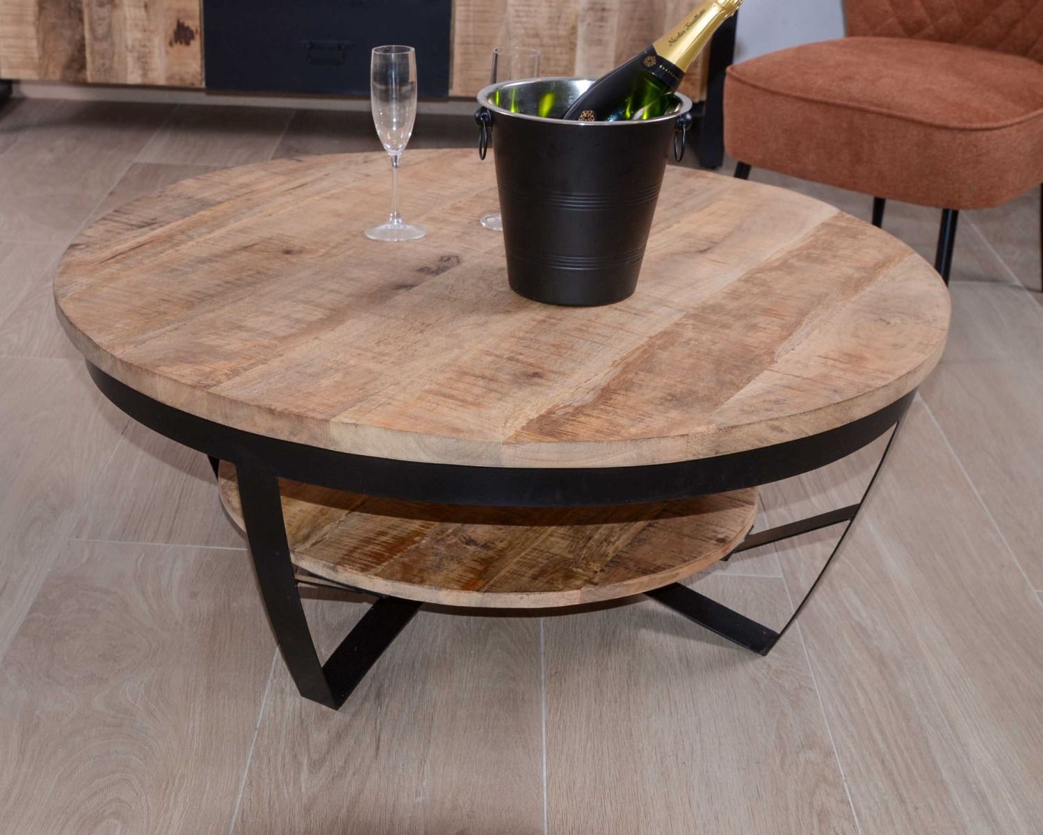 Table basse ronde en manguier massif et métal "Andy" diam. 90cm