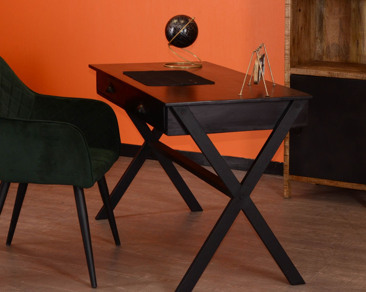 Bureau noir en bois et métal 120cm "Atelier"