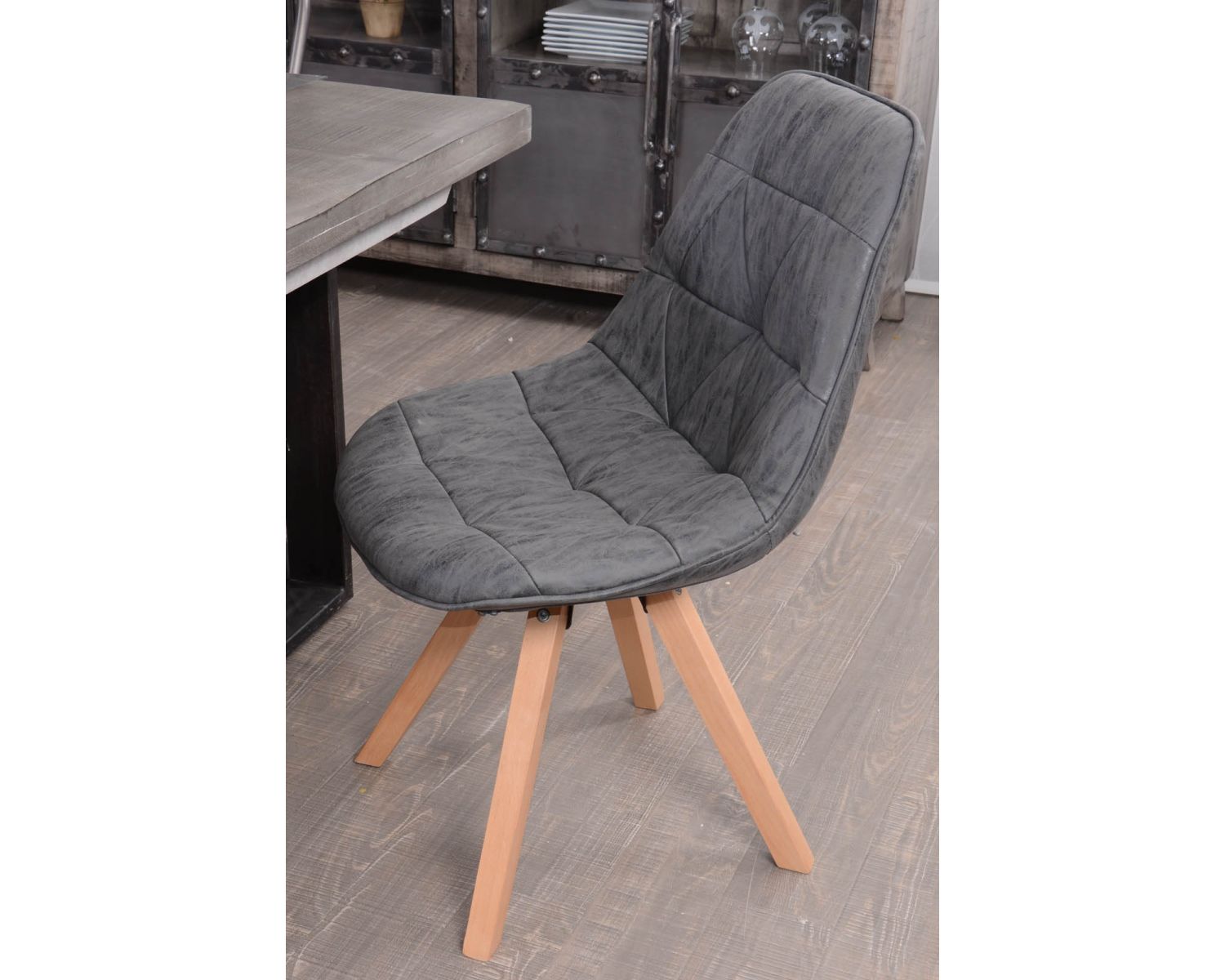 Lot de 2 chaises scandinaves noires "Chaise Casita-Yate"