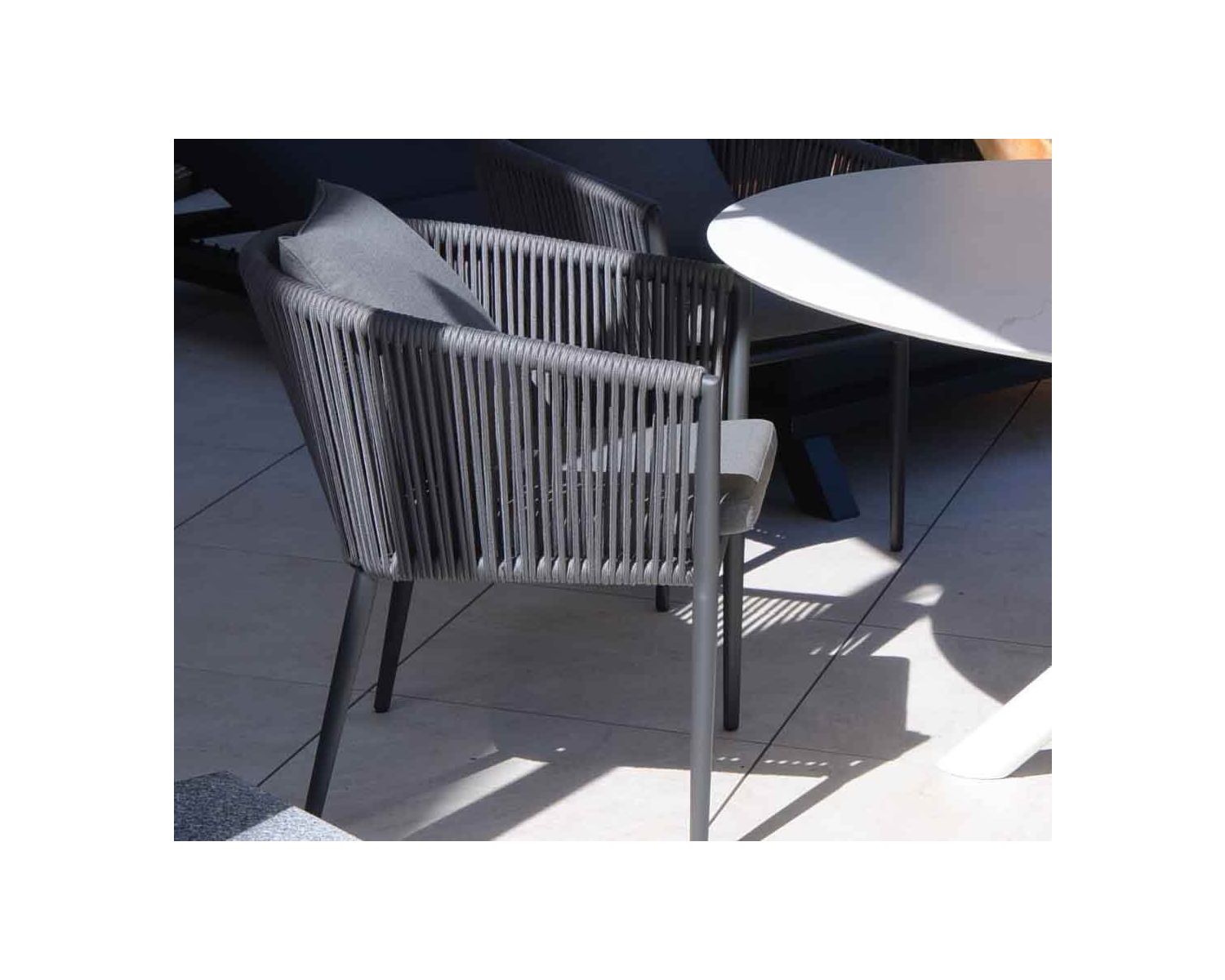 Lot de 2 chaises de jardin contemporaines ultra confort "Cheverny"