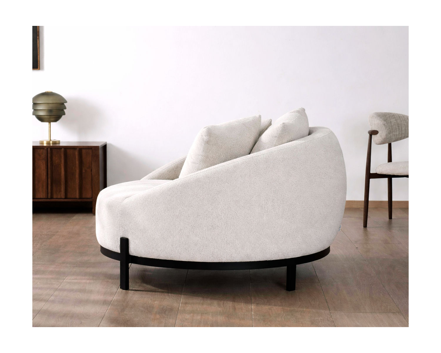 Chauffeuse ronde 120 cm en tissu blanc chiné et coussins velours côtelé "Sweet Culture"