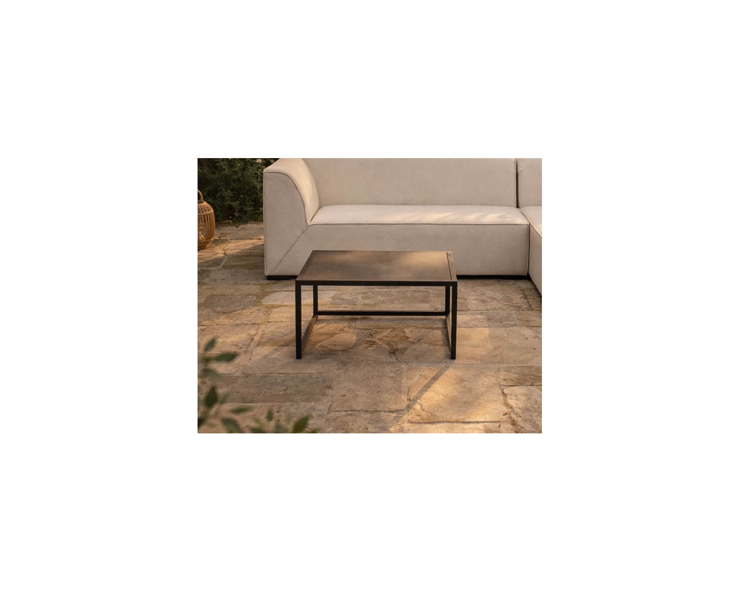 Table basse carrée spécial extérieur avec plateau céramique "Sunset Bay"