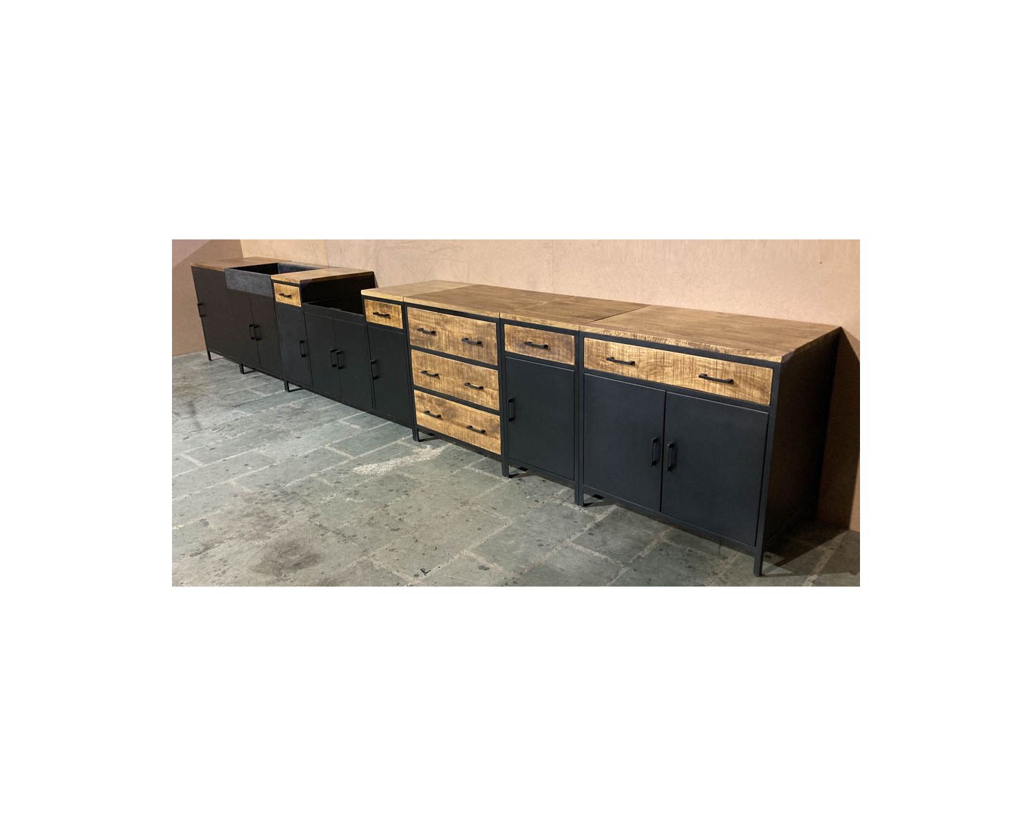 Meuble 3 tiroirs pour cuisine style industriel bois et métal "Atelier"