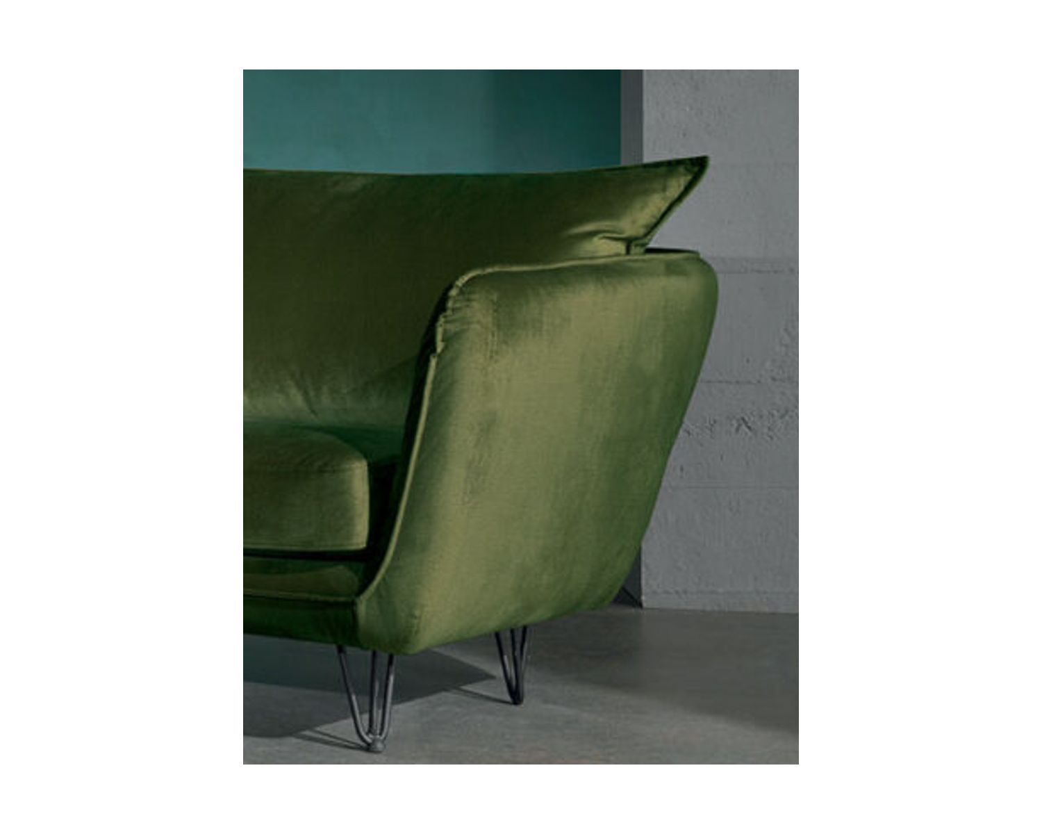 Fauteuil style club vintage en tissu gris foncé toucher doux "Hasting"