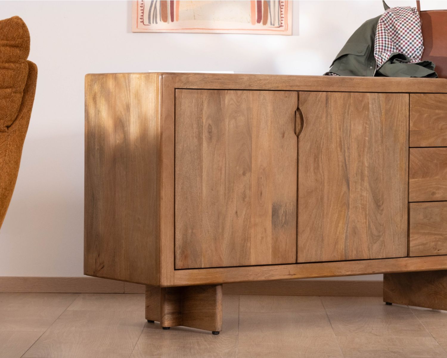 Buffet rétro en manguier massif avec tiroirs finition naturelle "Odely" 150 cm