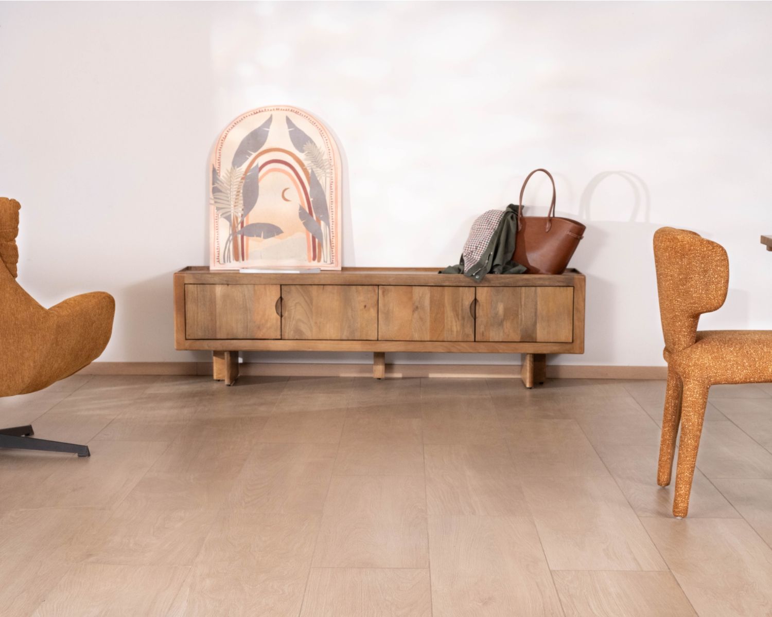 Meuble TV bas 180 cm en manguier naturel "Odely" 4 portes