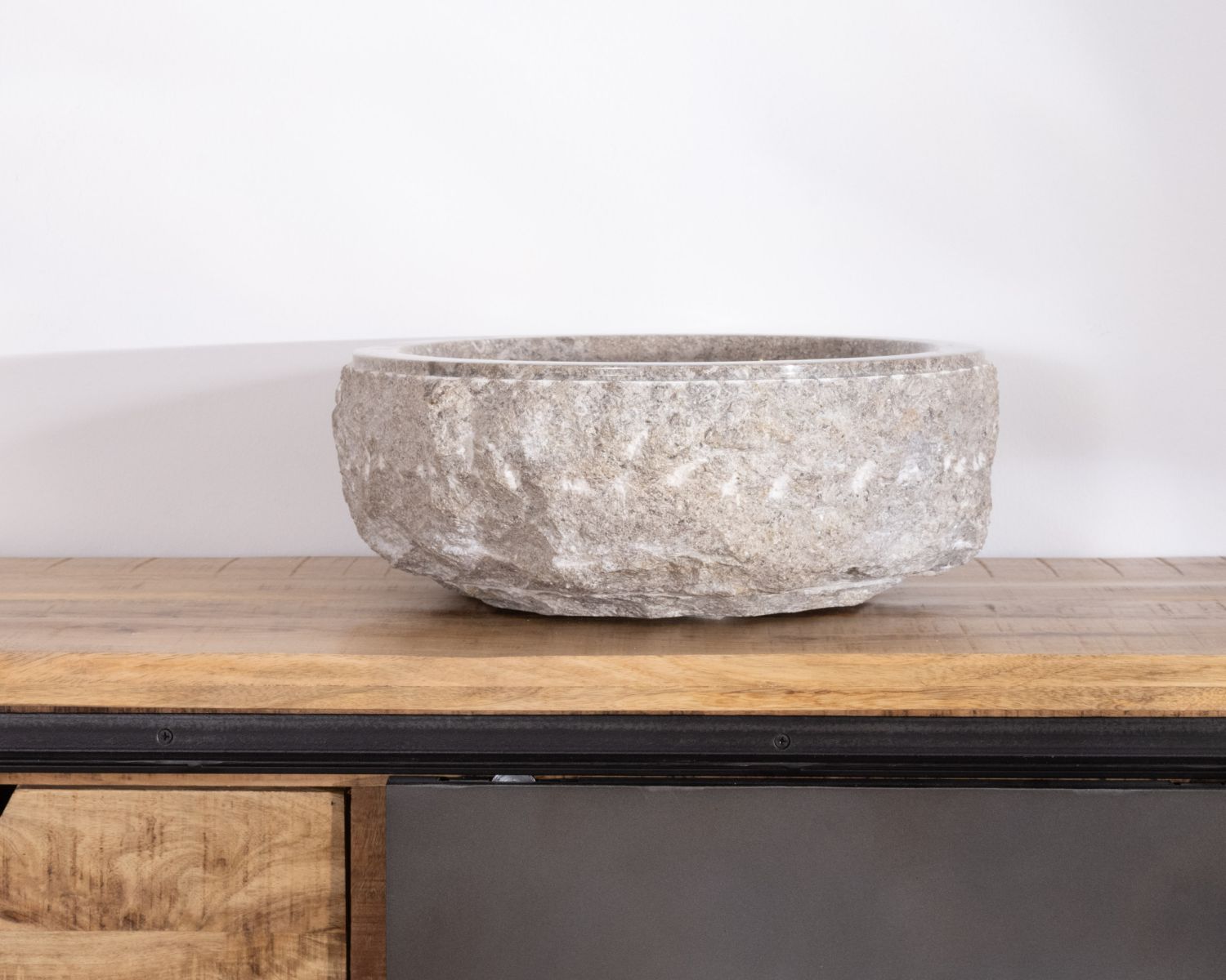 Vasque ronde en marbre gris extérieur brut et texturé "Stone" diamètre  40 cm