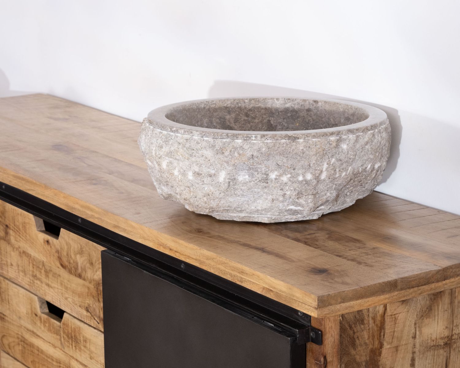 Vasque ronde en marbre gris extérieur brut et texturé "Stone" diamètre  40 cm