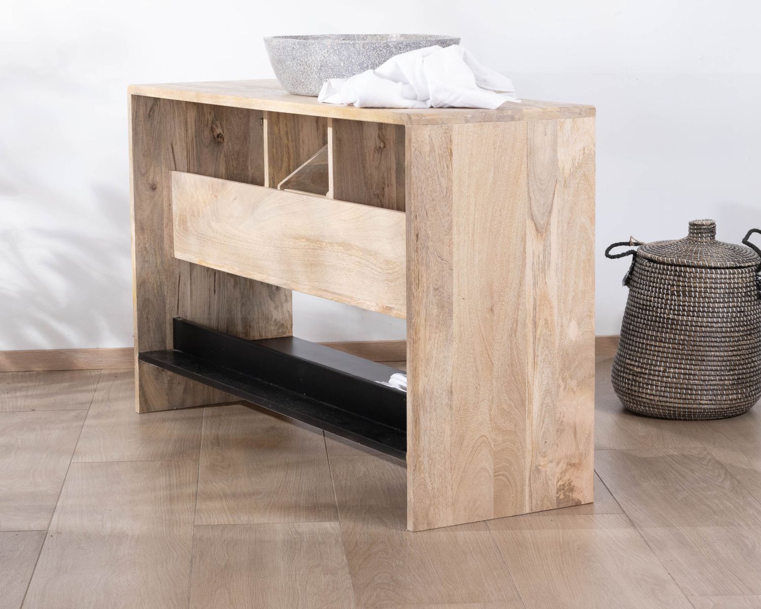 Meuble sous vasque double en bois graphique naturel et noir "Nani" 140 cm