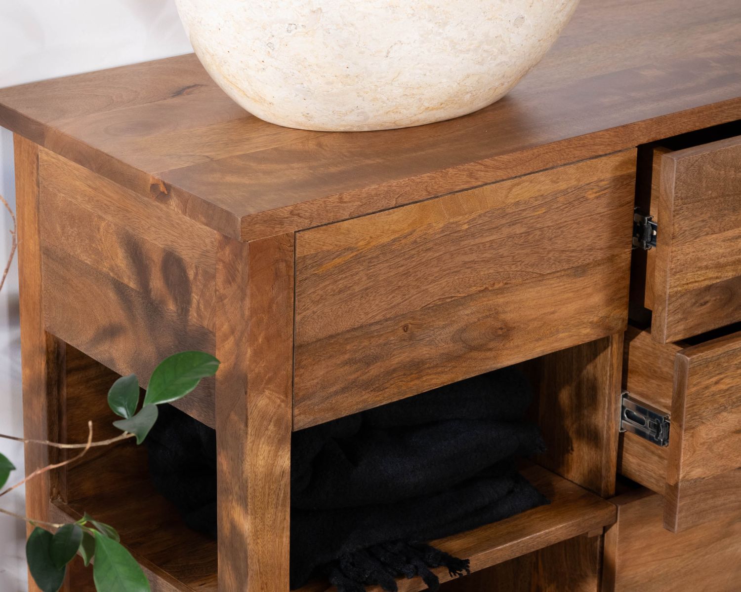 Meuble de salle de bain double en manguier foncé 140 cm avec niches et tiroirs "Kahiko"