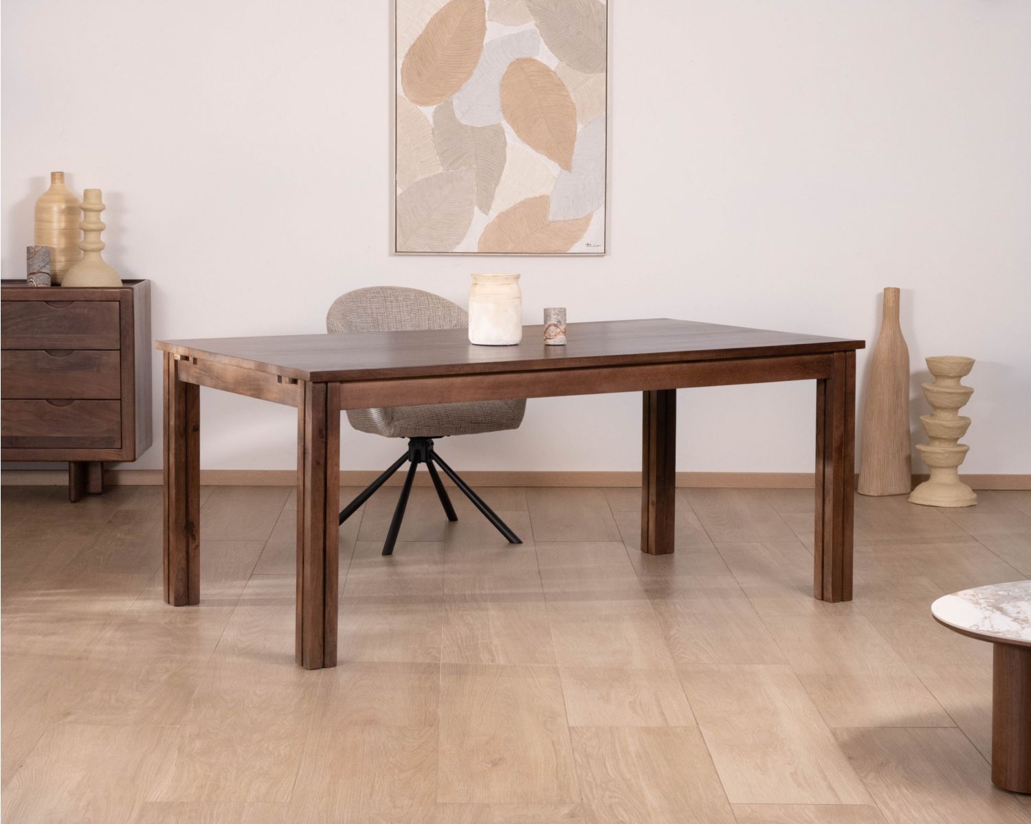 Table extensible en manguier massif teinte noyer "Sicora" 180 à  cm esprit zen