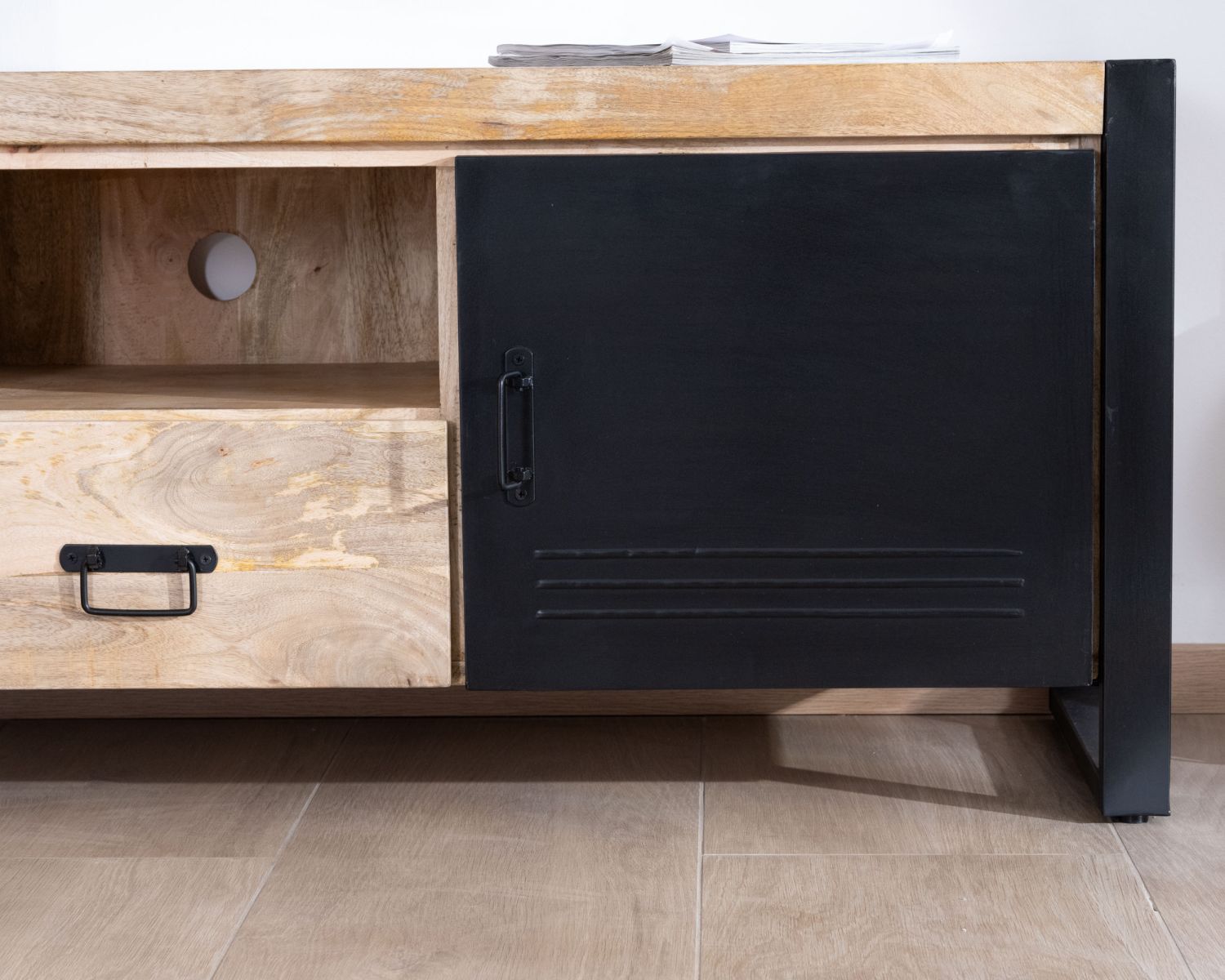 Meuble télé industriel métal et bois 150 cm "Andy"