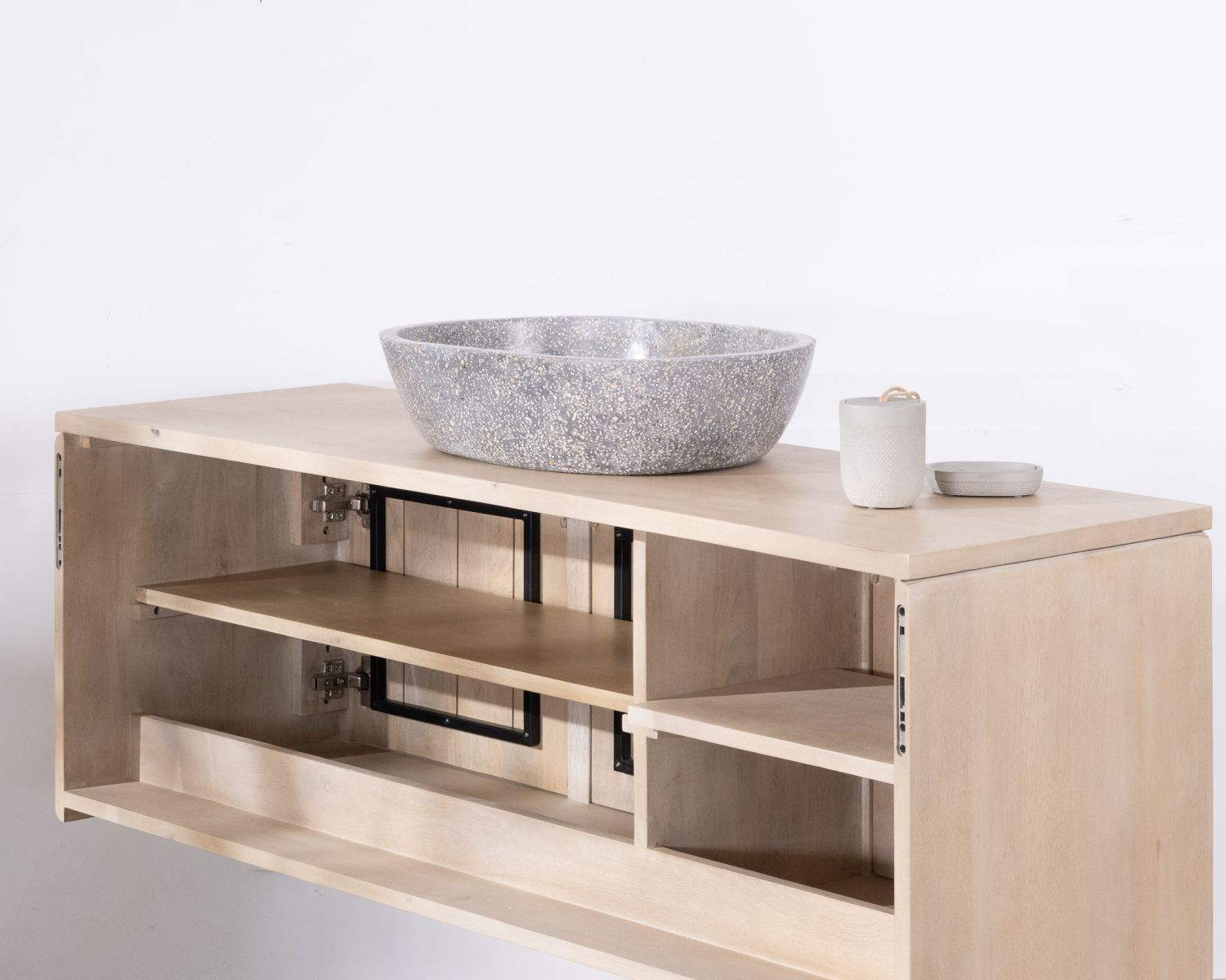 Meuble sous vasque suspendu 140 cm en manguier blanchi "Nani" façades bi-texturées