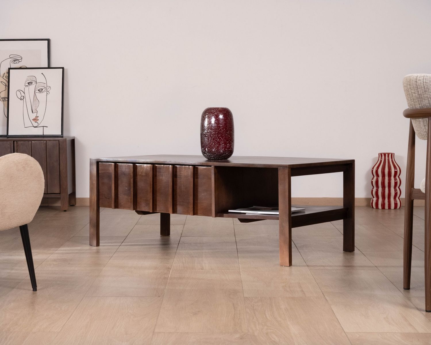 Table basse rectangulaire esprit zen en manguier teinte noyer "Sicora "