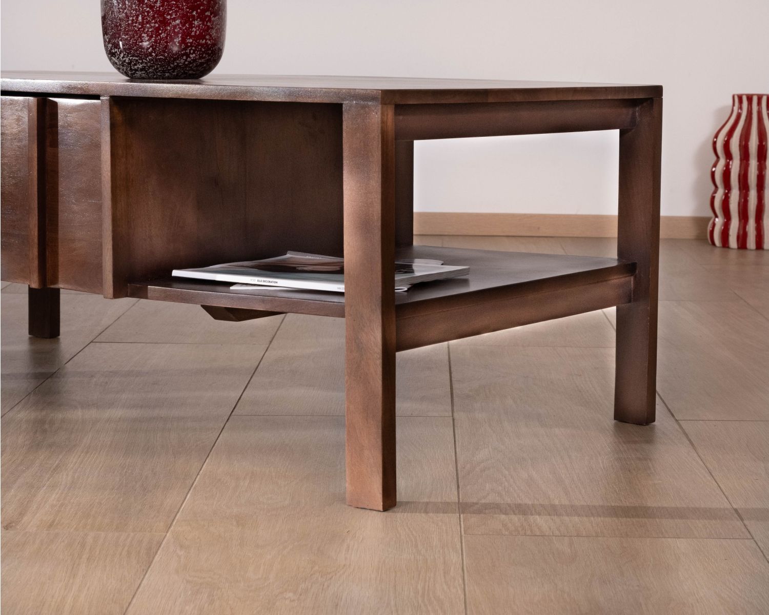 Table basse rectangulaire esprit zen en manguier teinte noyer "Sicora "