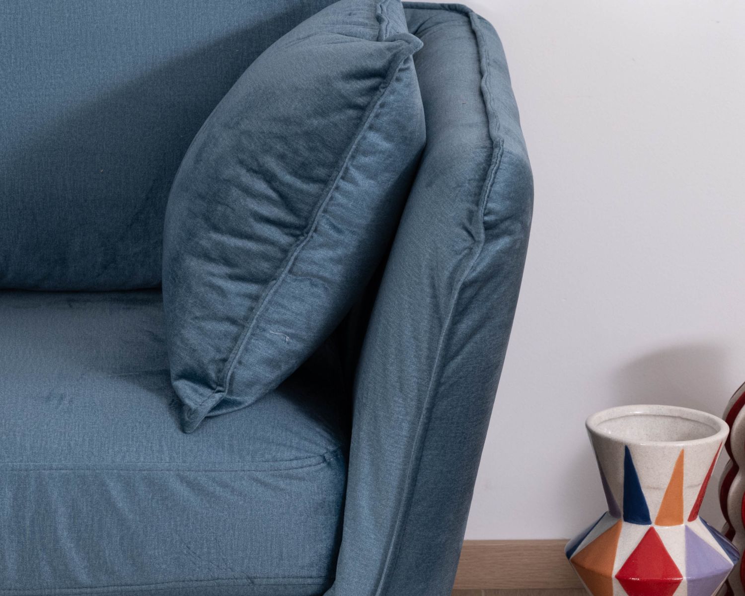 Canapé bleu 3 places bleu design vintage tissu et métal "Hasting"