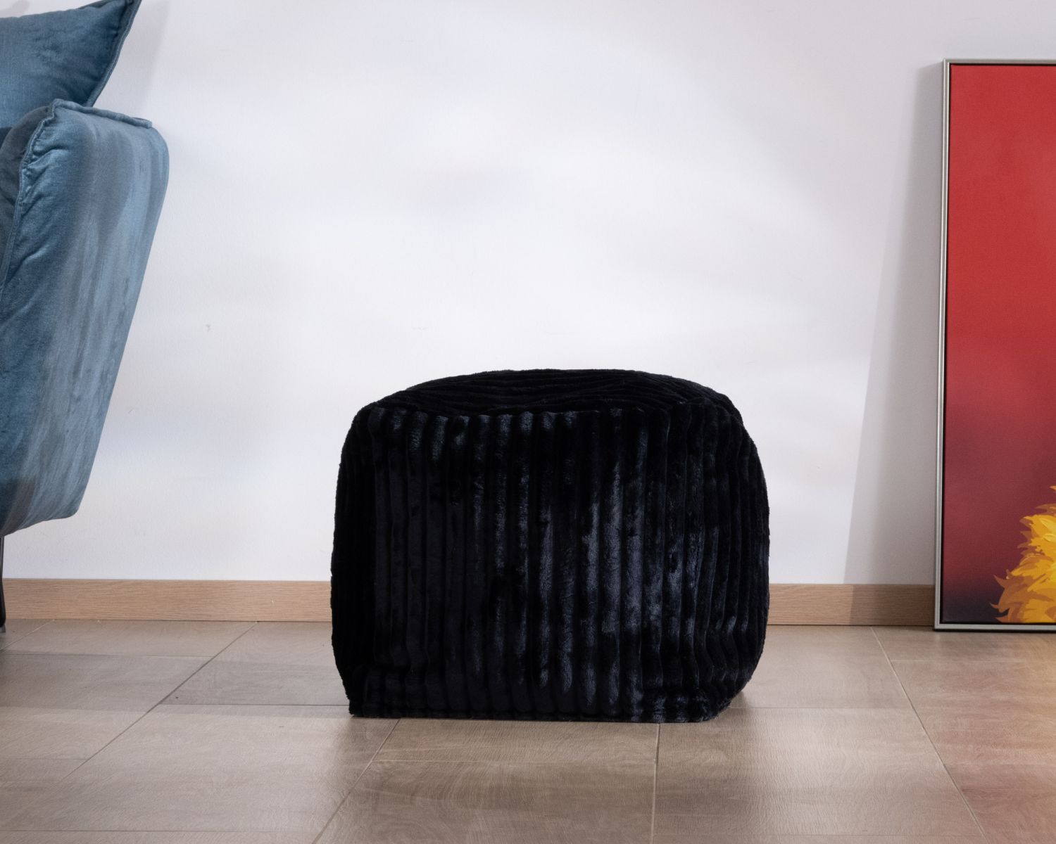 Pouf carré en velours côtelé anthracite "Lizard" esprit cosy chic