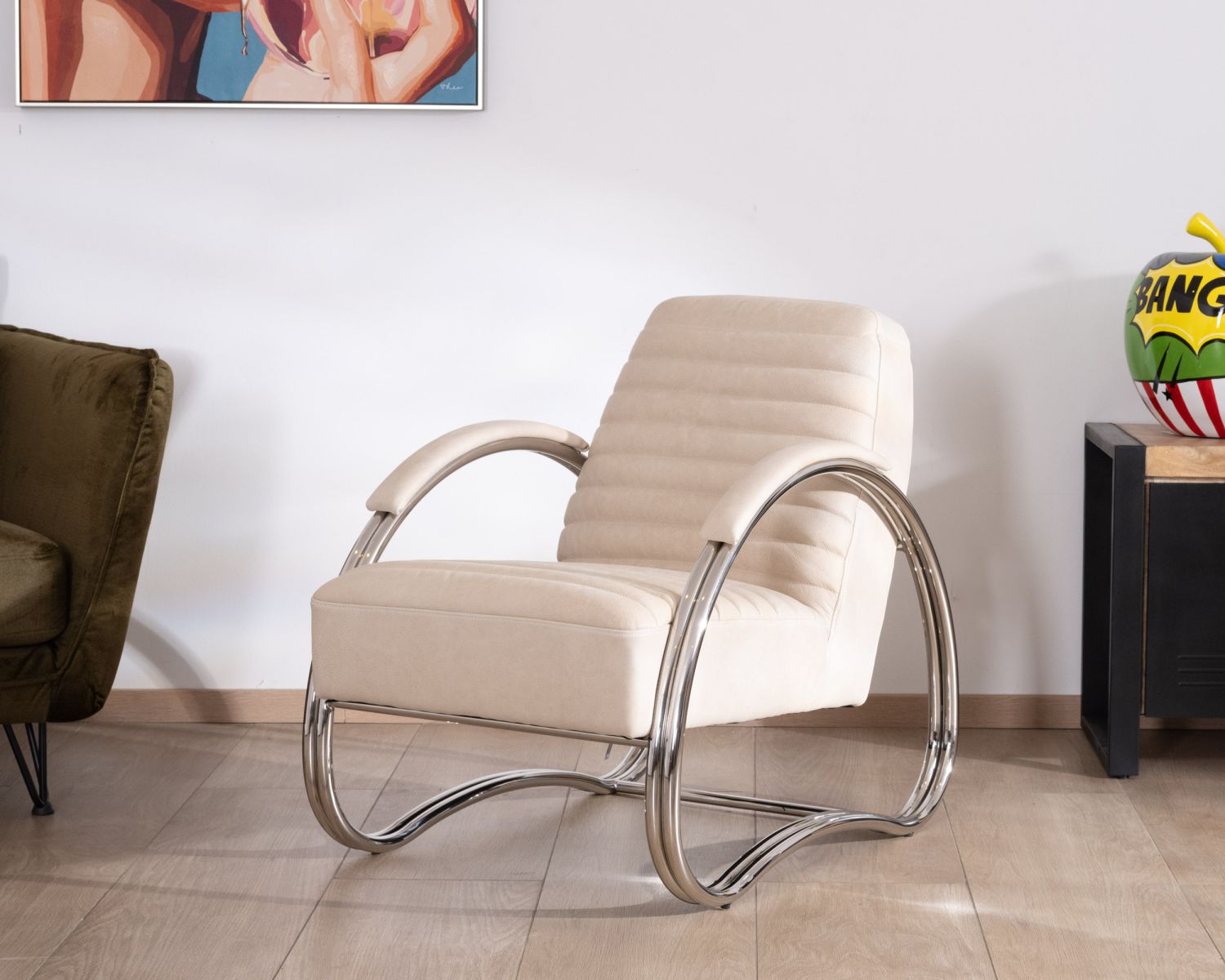 Fauteuil lounge rétro en cuir blanc et acier inoxydable "AstroPop"