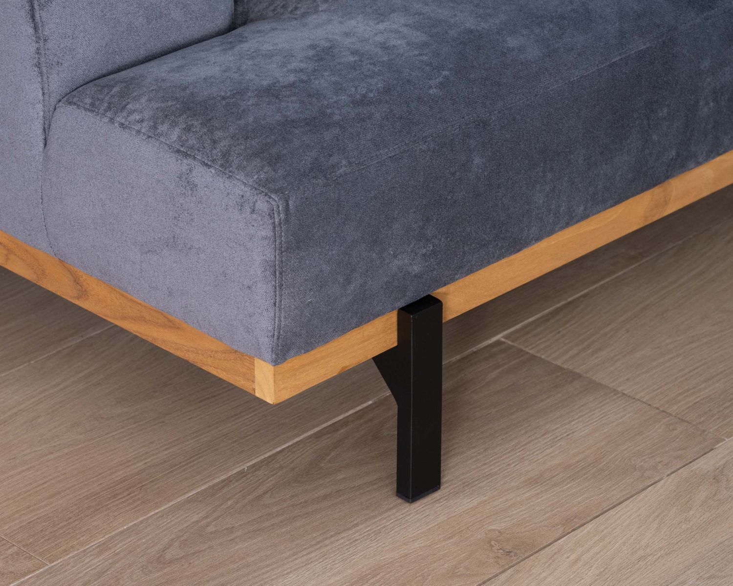 Canapé en angle haut de gamme en velours gris foncé et teck "Fényx" retour gauche