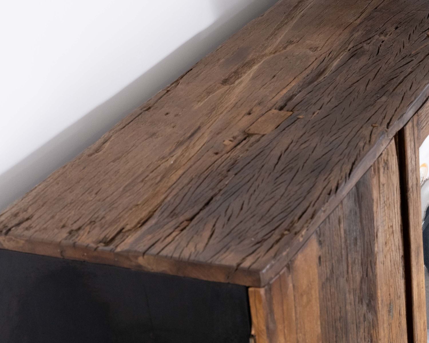 Buffet style rétro acacia avec vitrine "Cachou Chic"