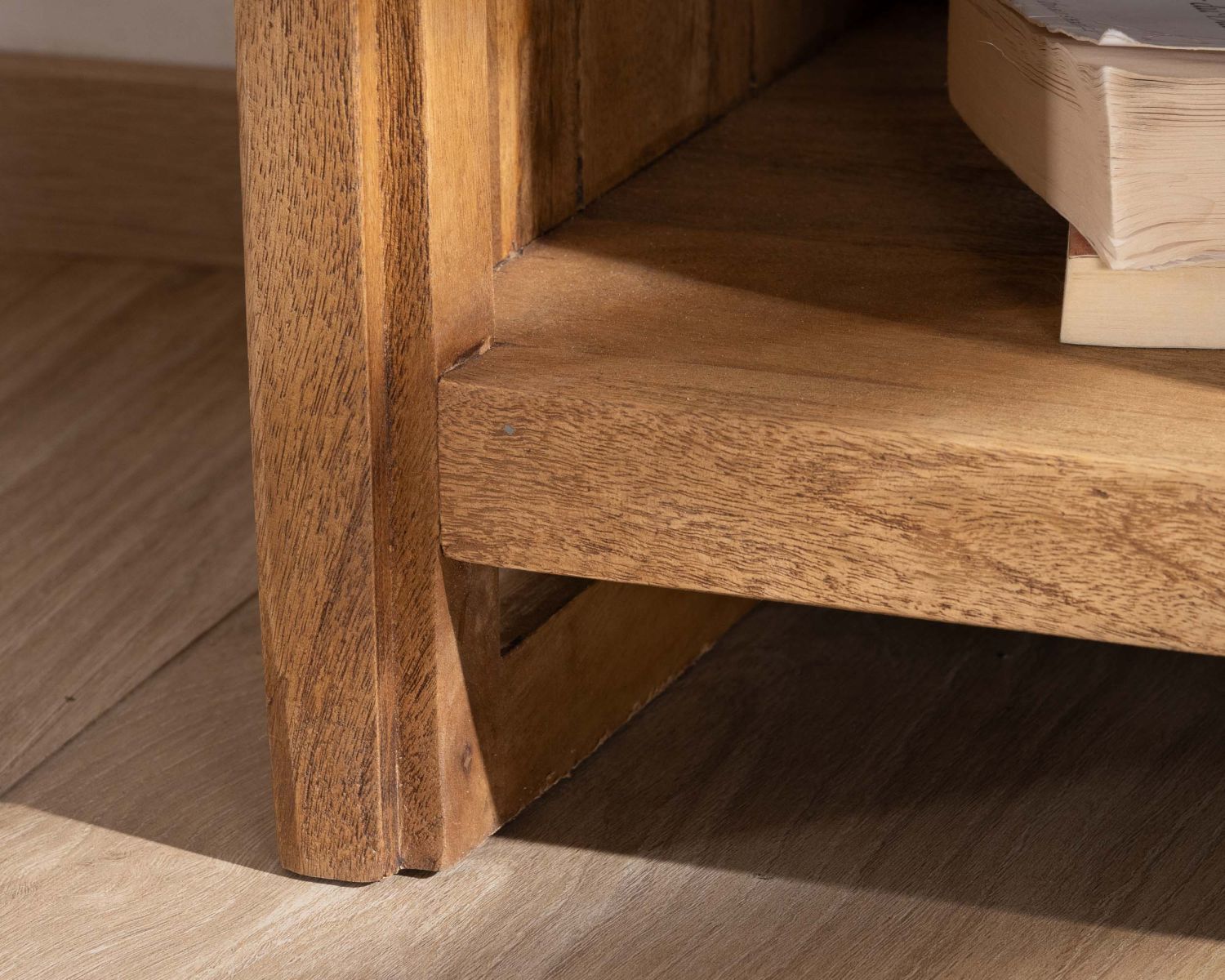 Table de nuit en acacia 1 tiroir facetté "Céresto"