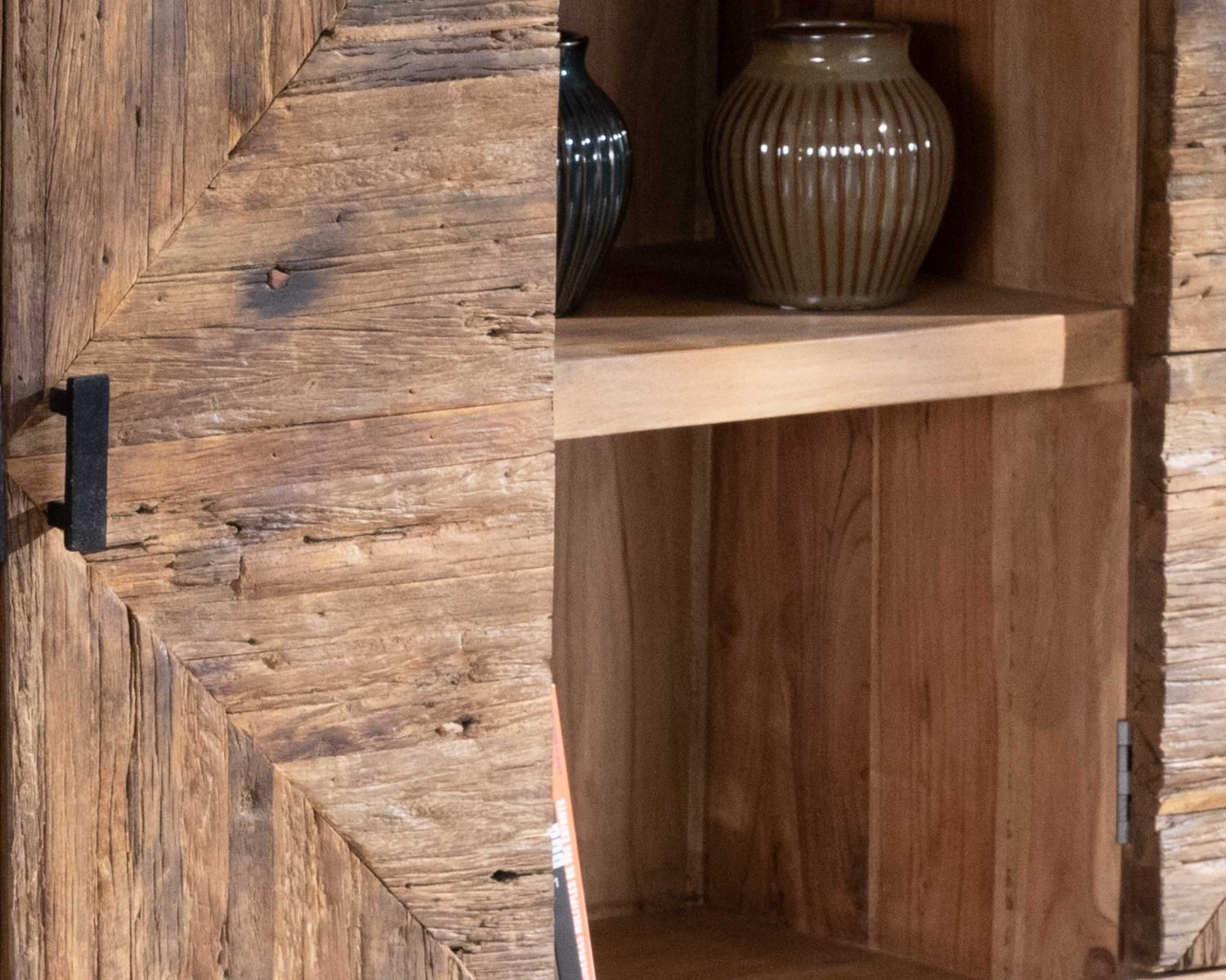 Grand buffet bas acacia massif 175cm style ethnique "Géonidum"