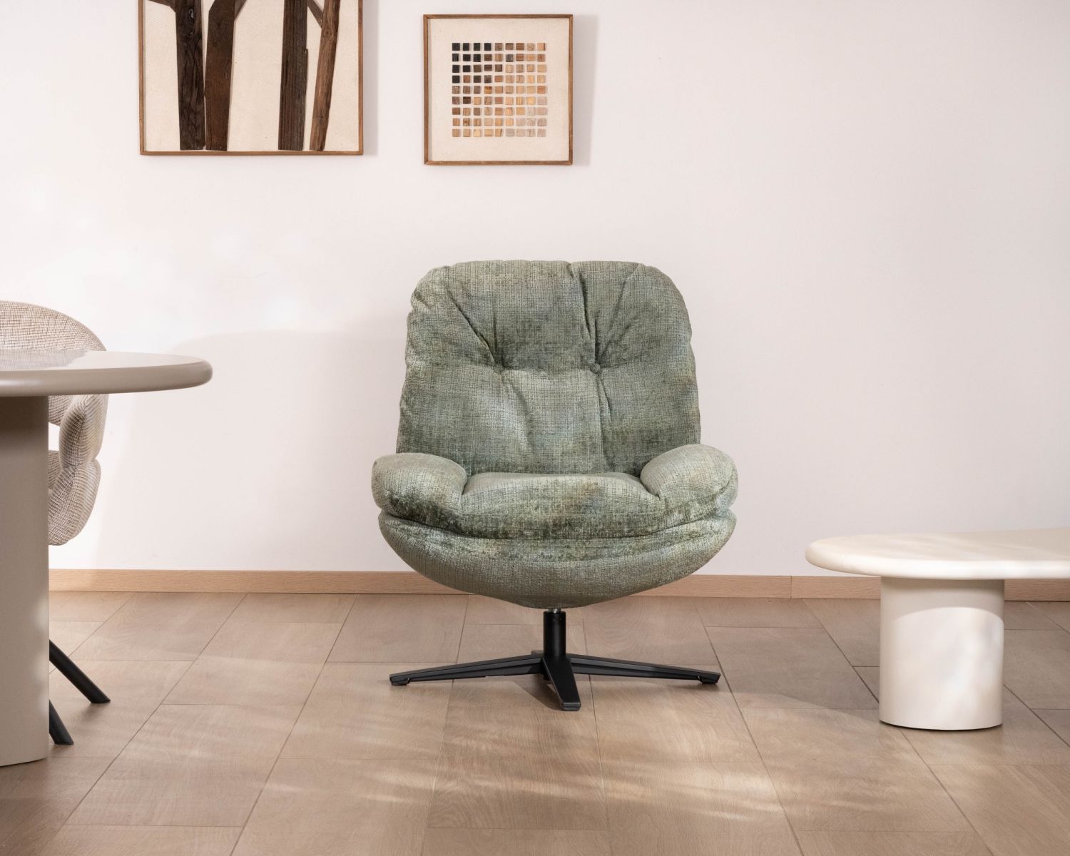 Fauteuil enveloppant esprit vintage vert sauge “Panama” pivotant 360°