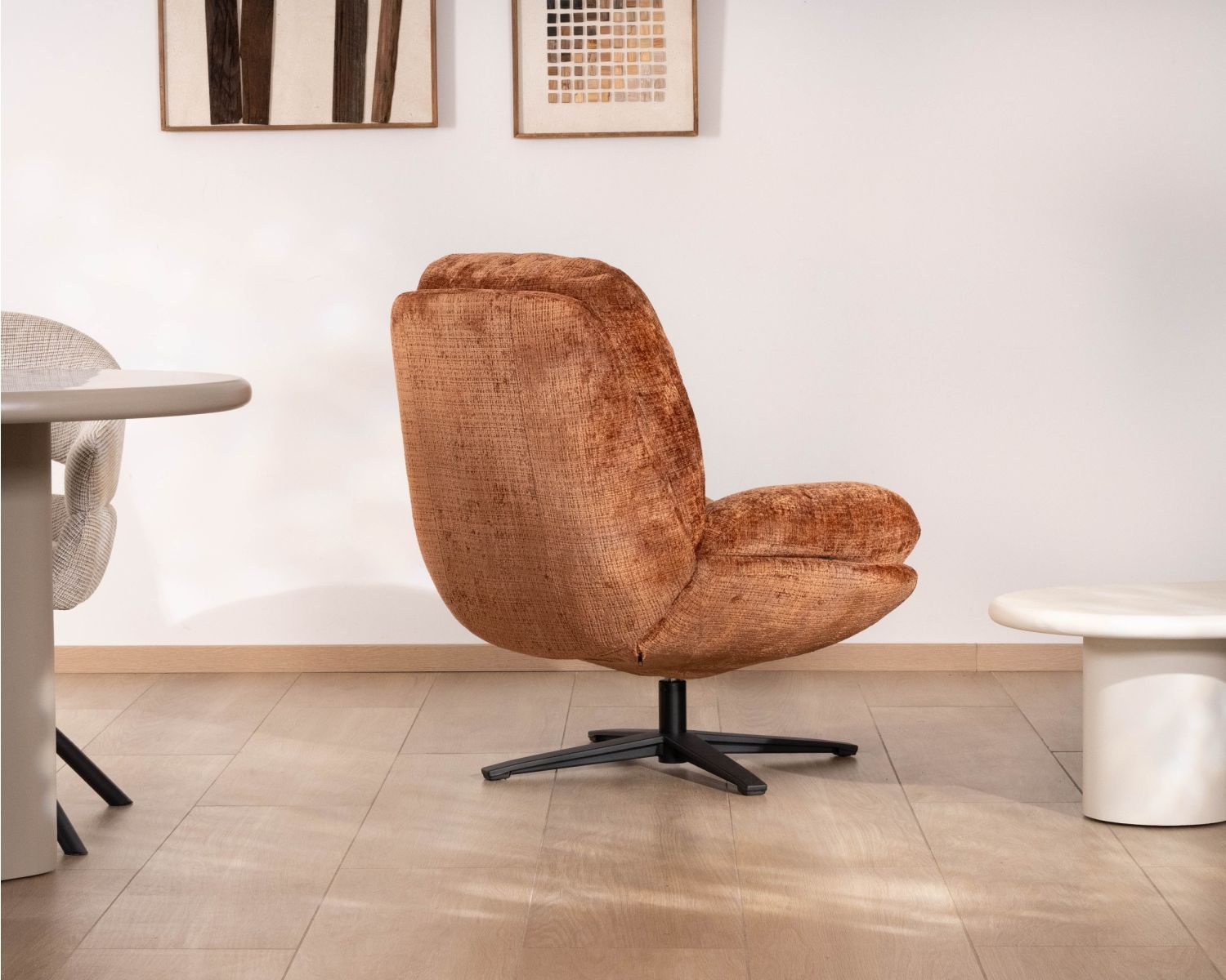Fauteuil pivotant 360° en tissu bouclettes terracotta “Panama” assise moelleuse et design enveloppant